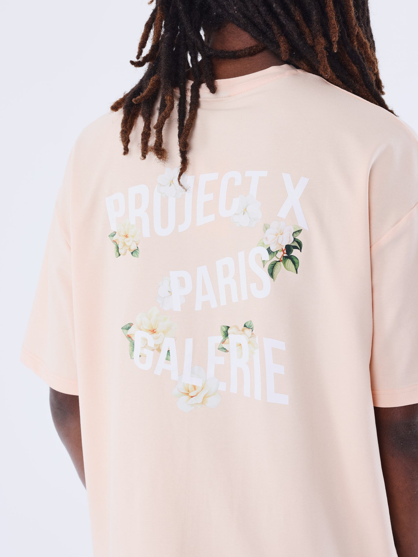 t-shirt-large-floral-pale-peach