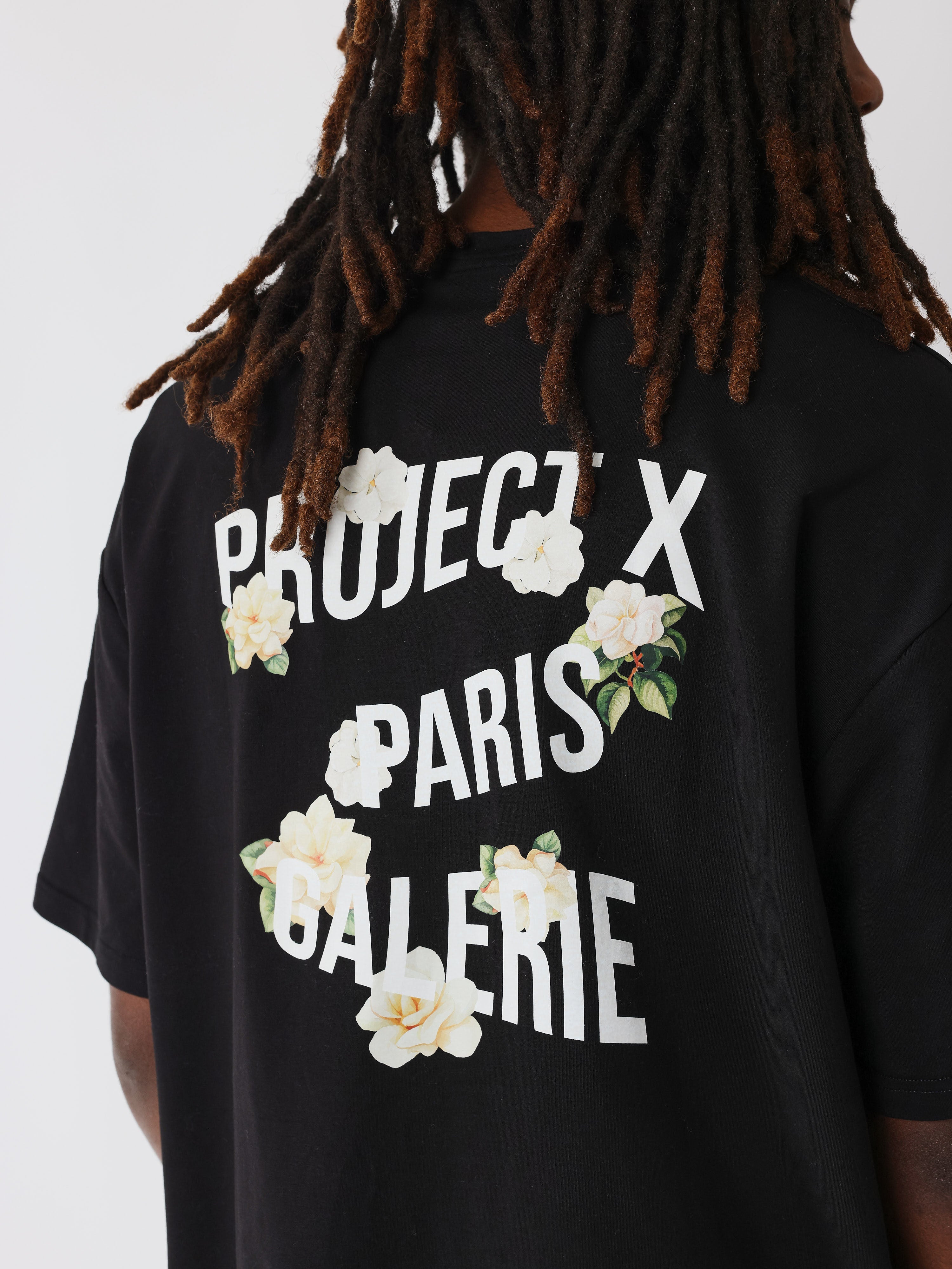 t-shirt-large-floral-noir