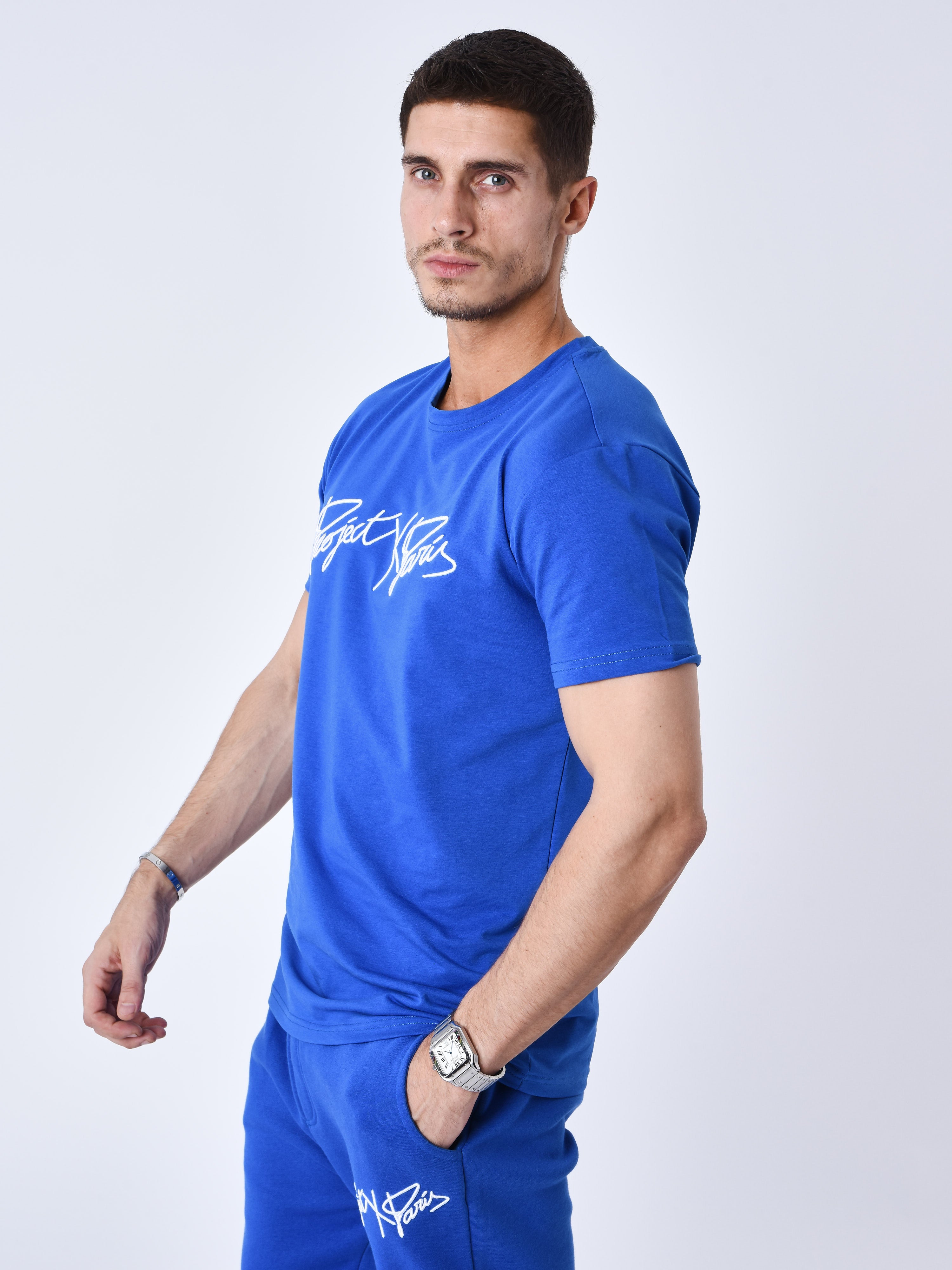 Basic T-Shirt mit komplettem Logo-Stick-3