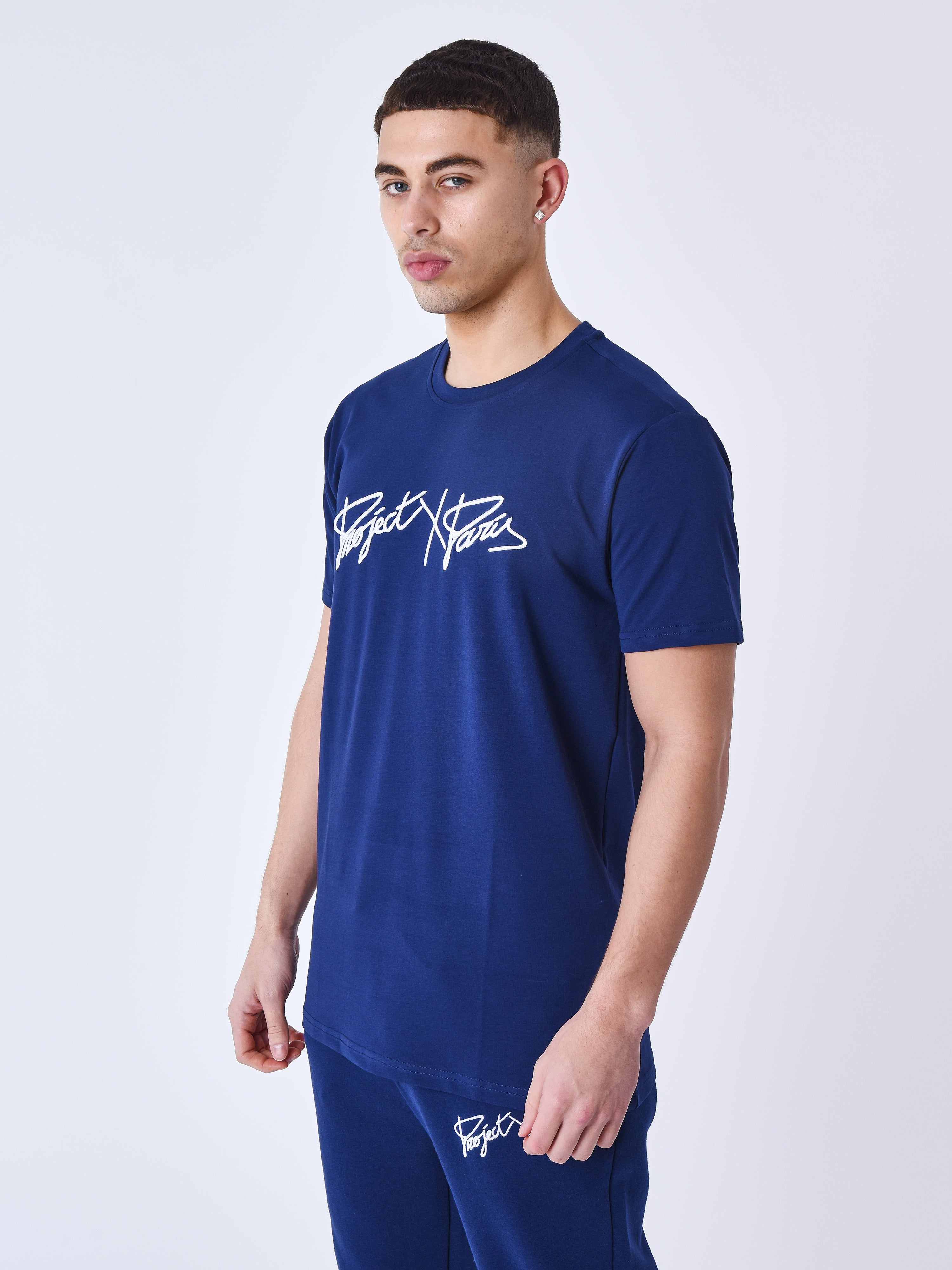 t221006-bleu-nuit-modelshot