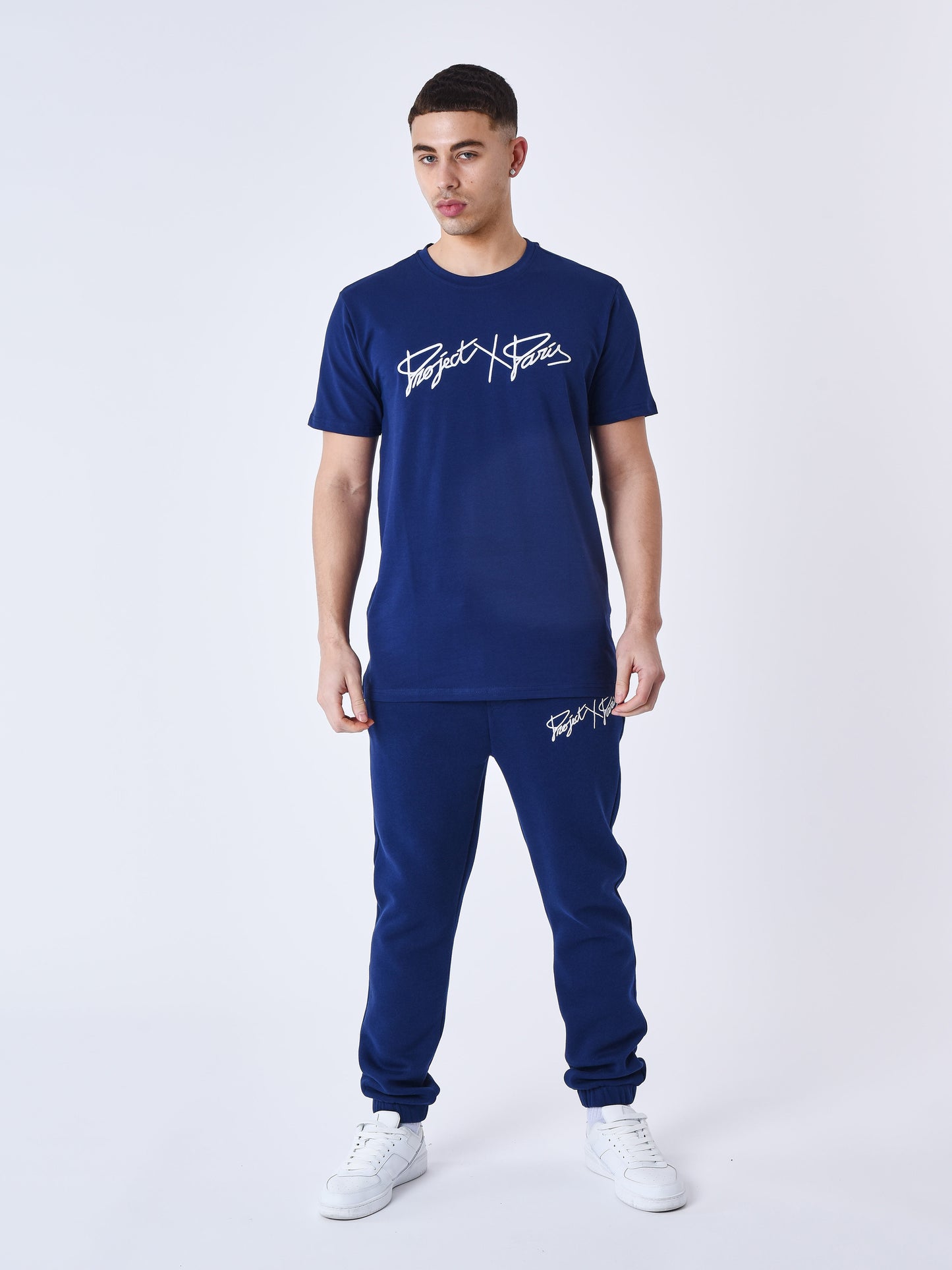 t221006-bleu-nuit-modelshot