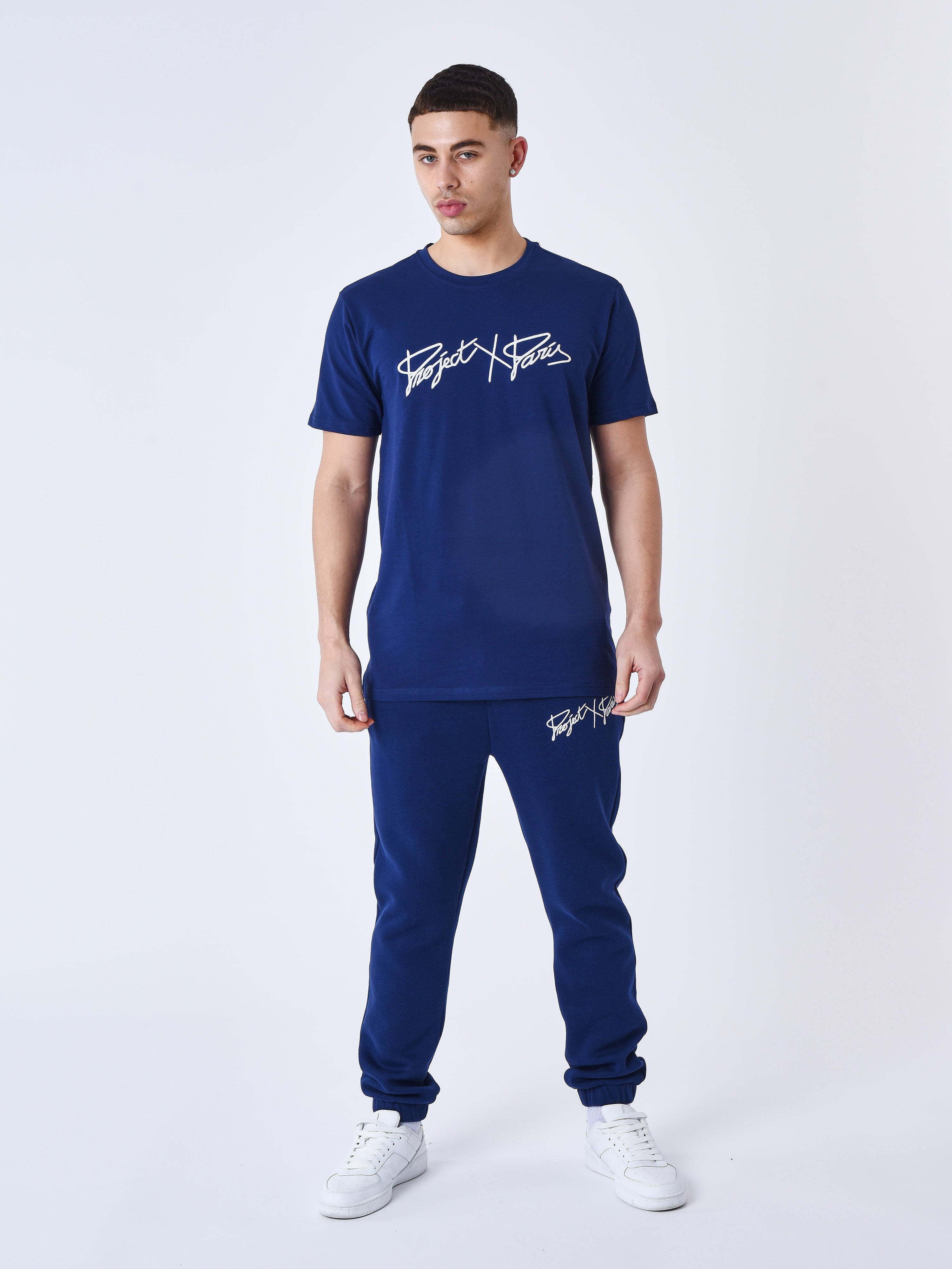 t221006-bleu-nuit-modelshot