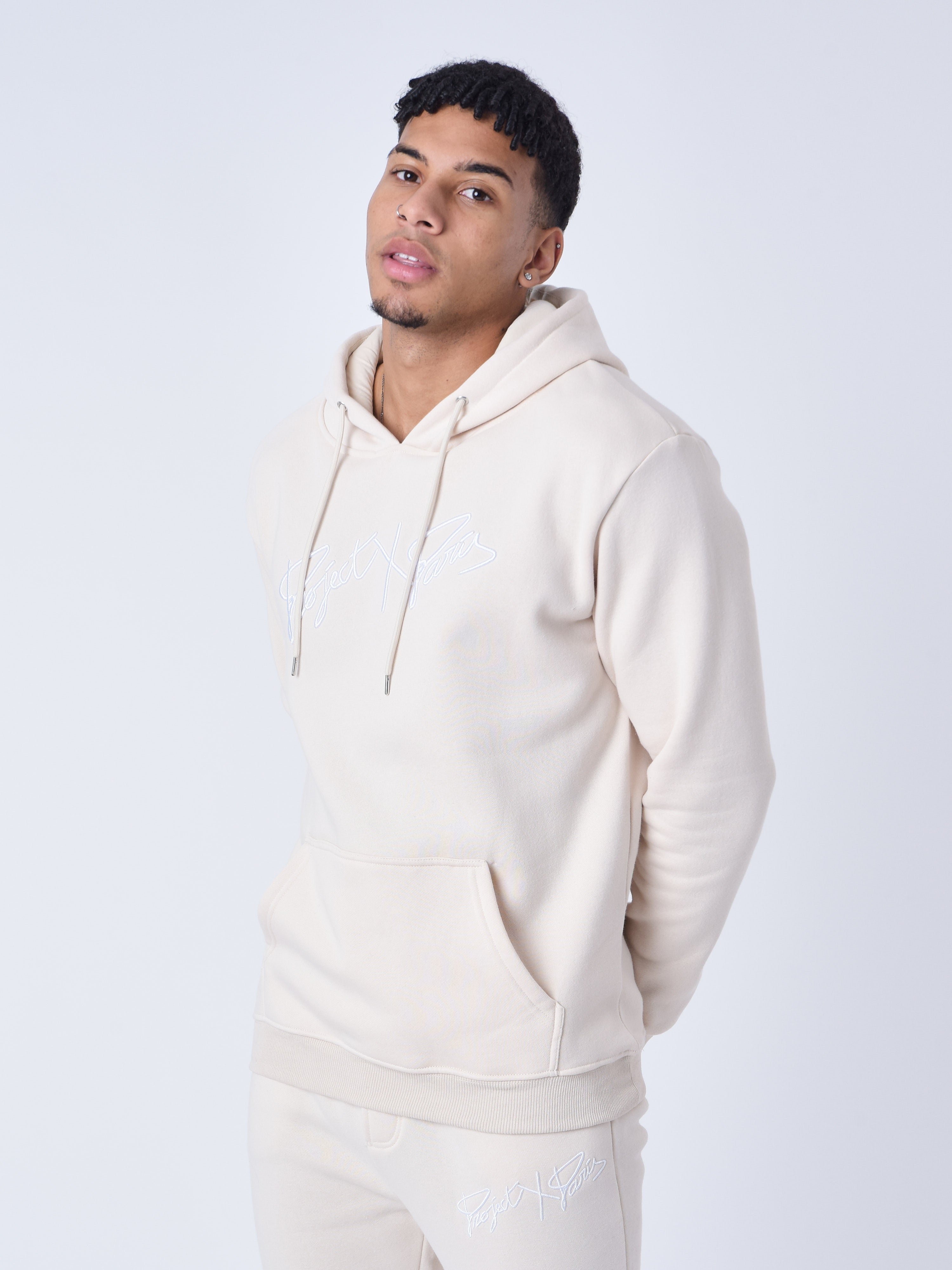 Sweat à Capuche full logo broderie-2