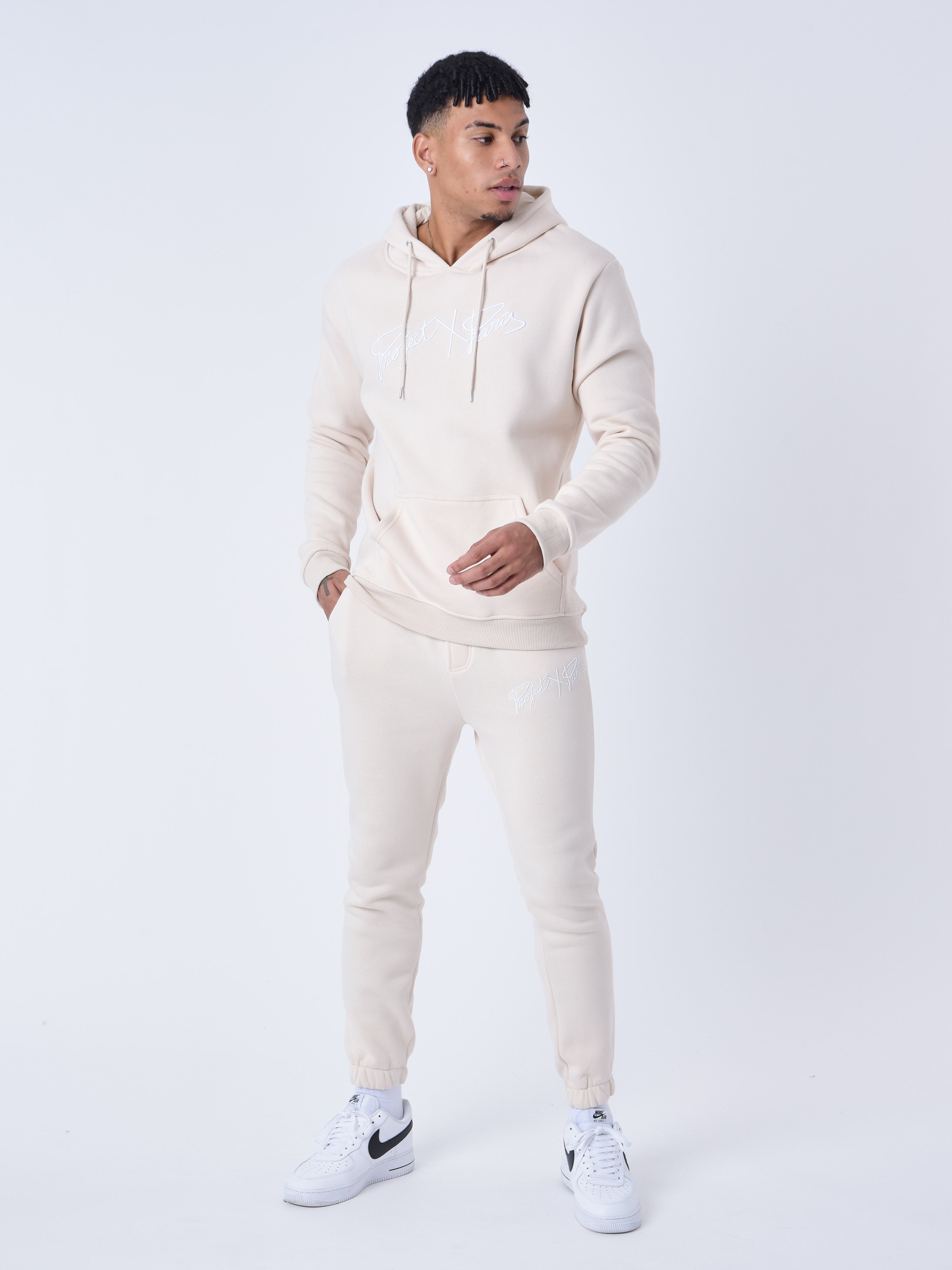 Sweat à Capuche full logo broderie-3