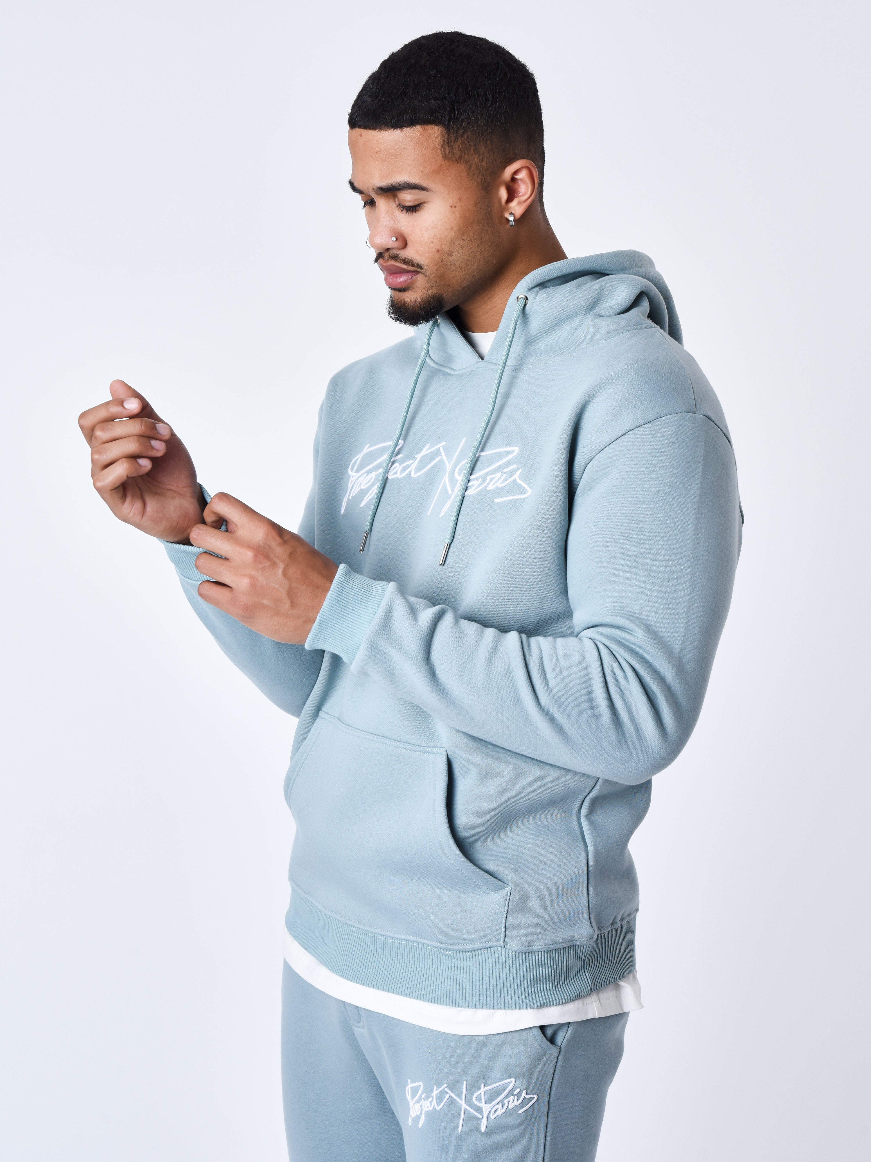 Sweat à Capuche full logo broderie-4