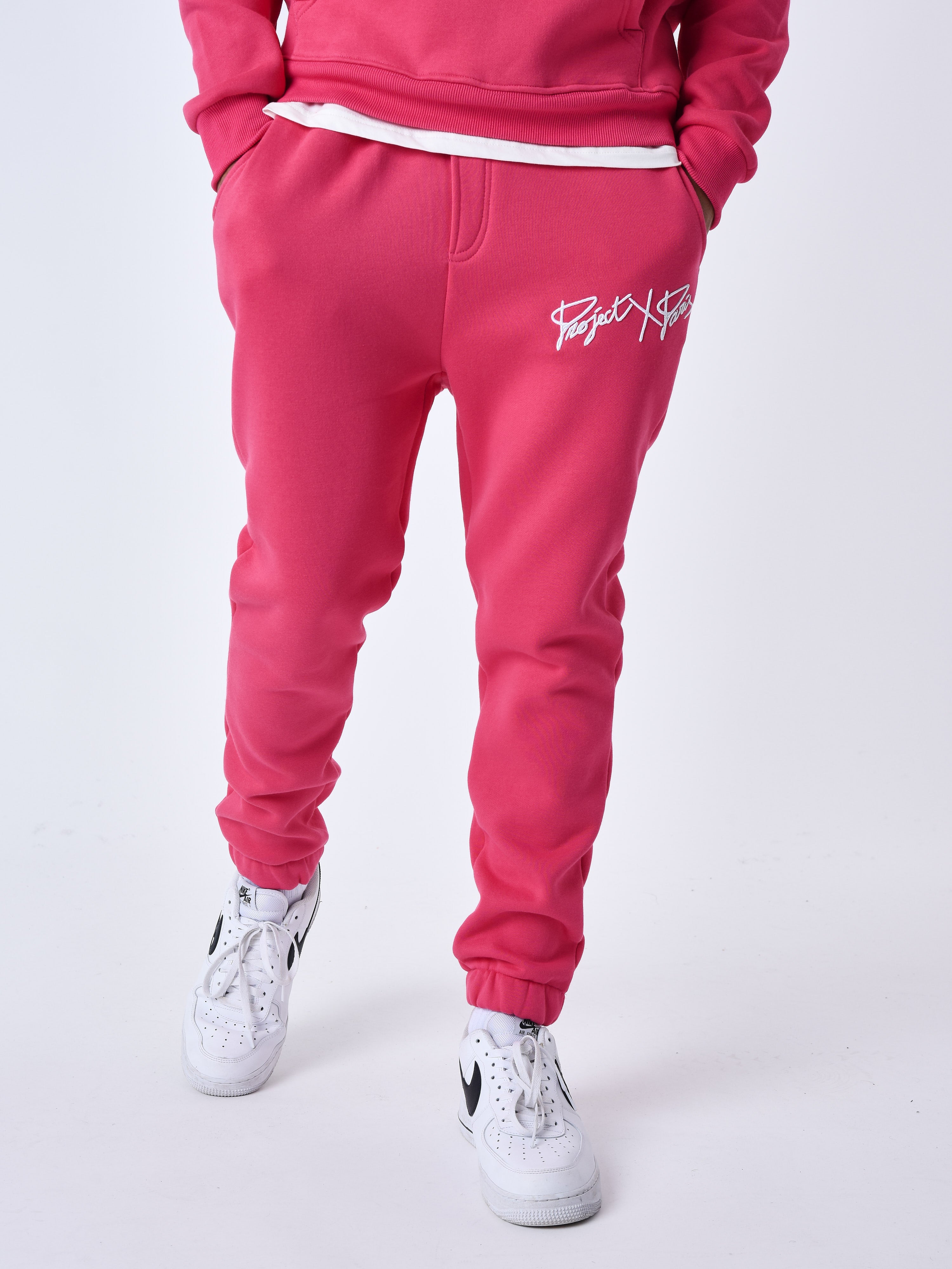 t224006-fuchsia-modelshot