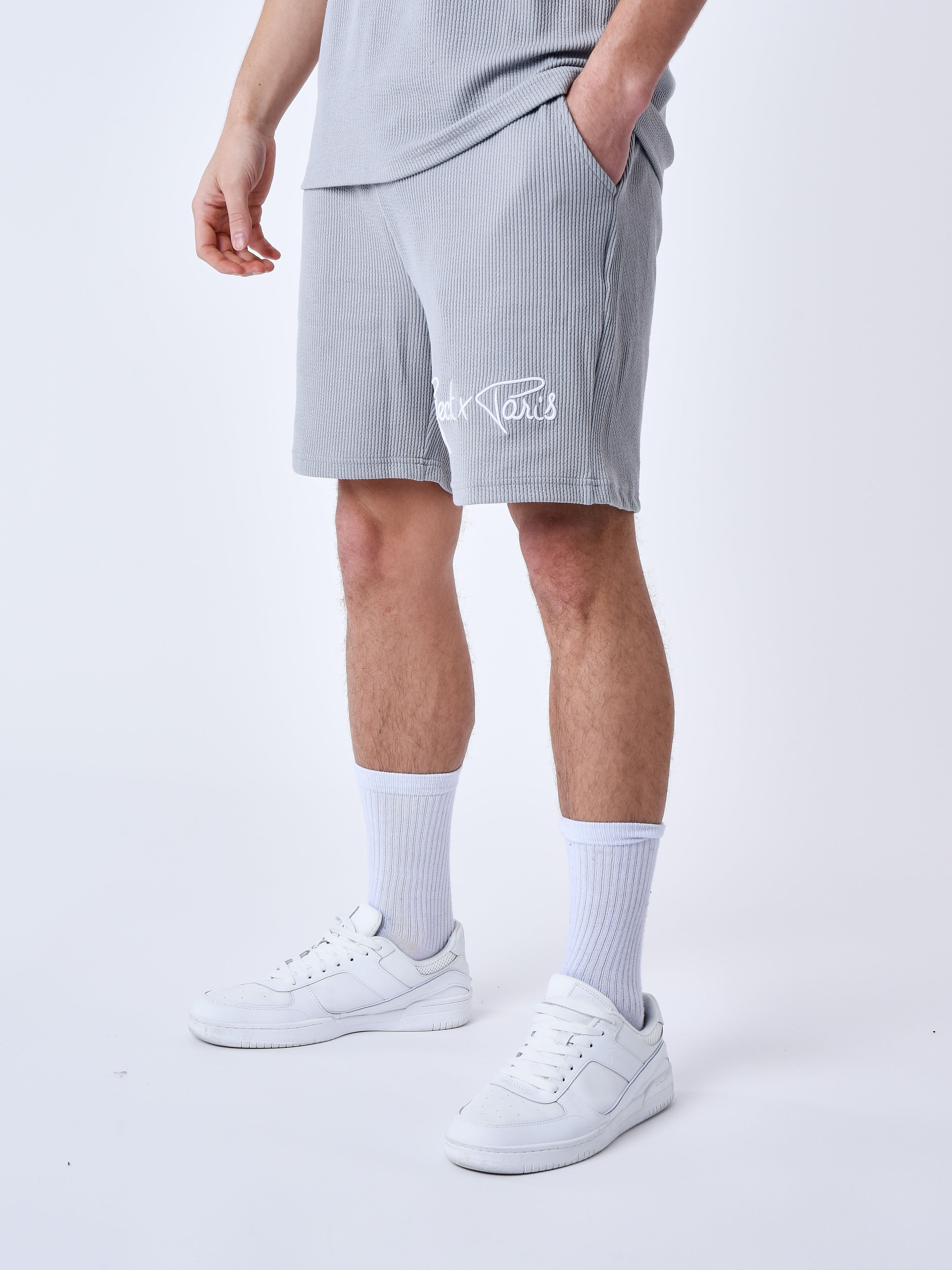 Short Waffle Signature-4