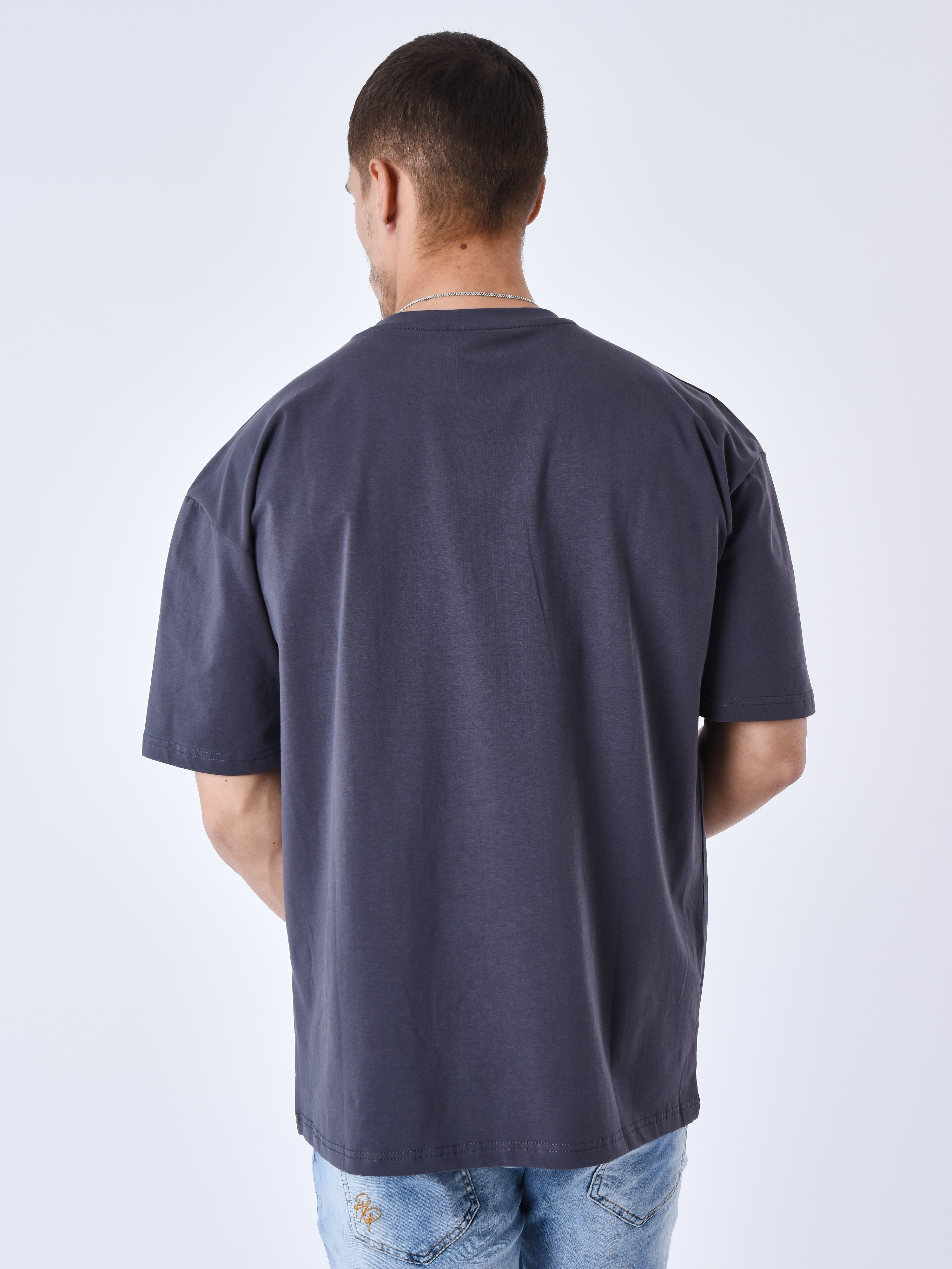 T-shirt med logobroderi-5