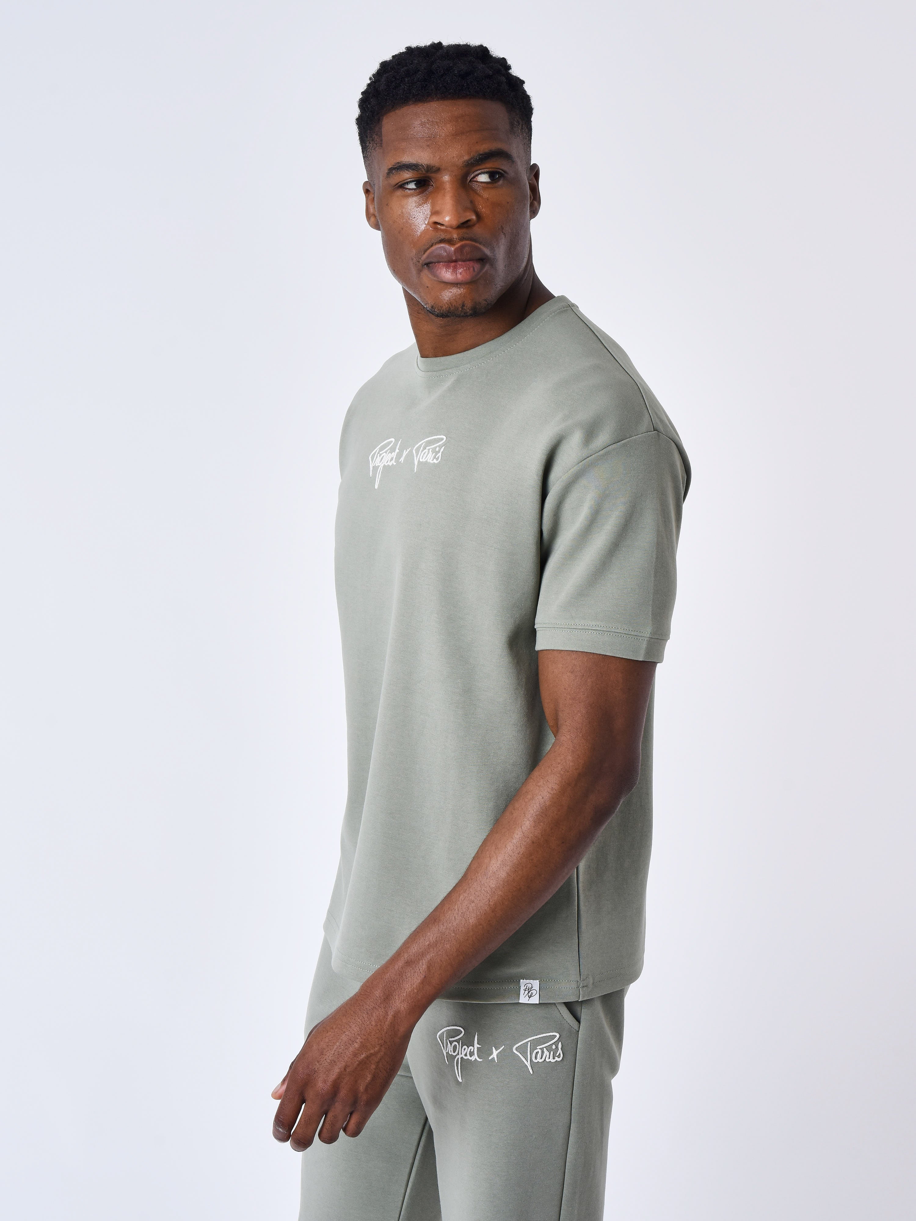 Textured Signature T-shirt-5