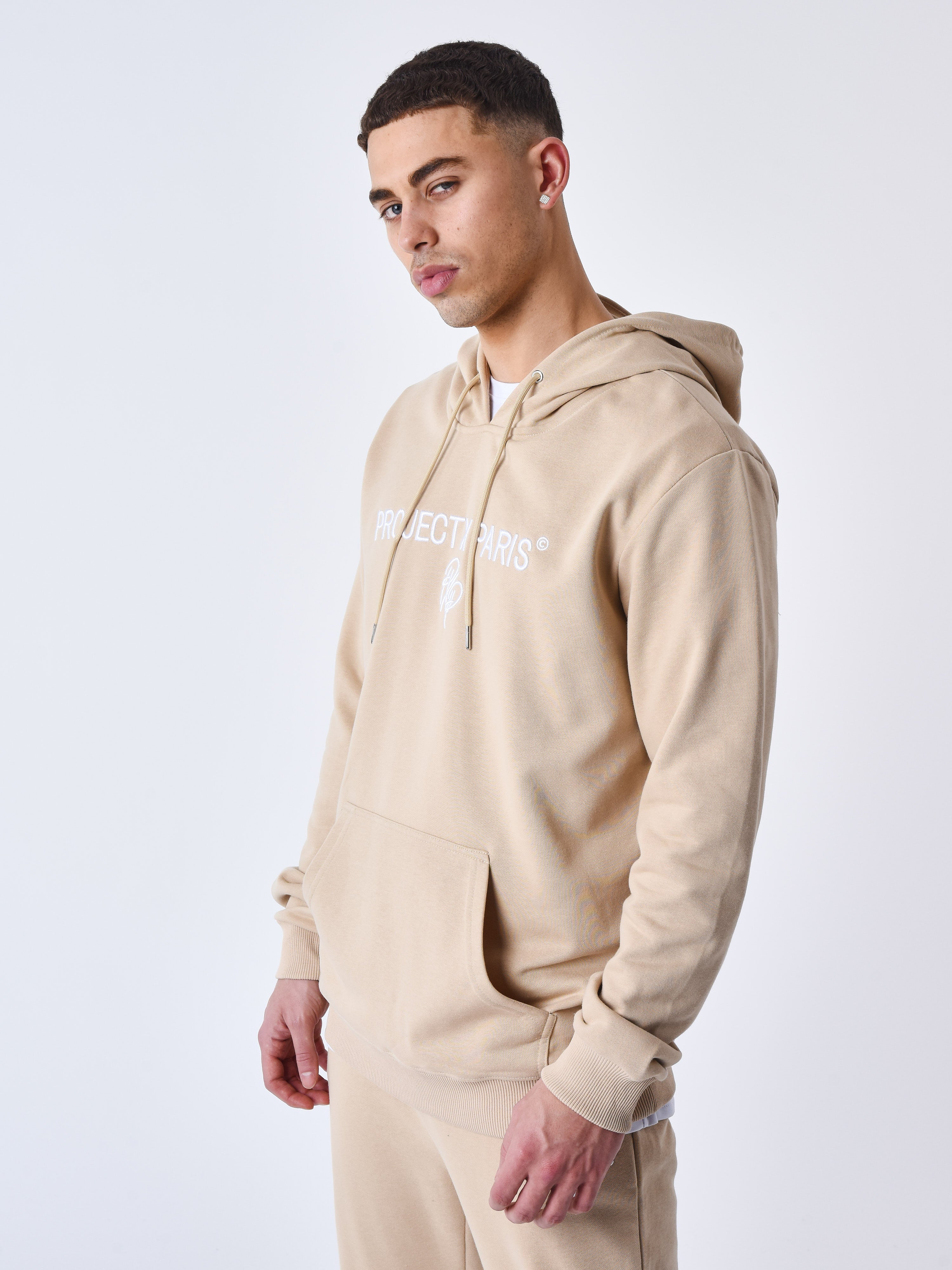 Sudadera con capucha Básica-4
