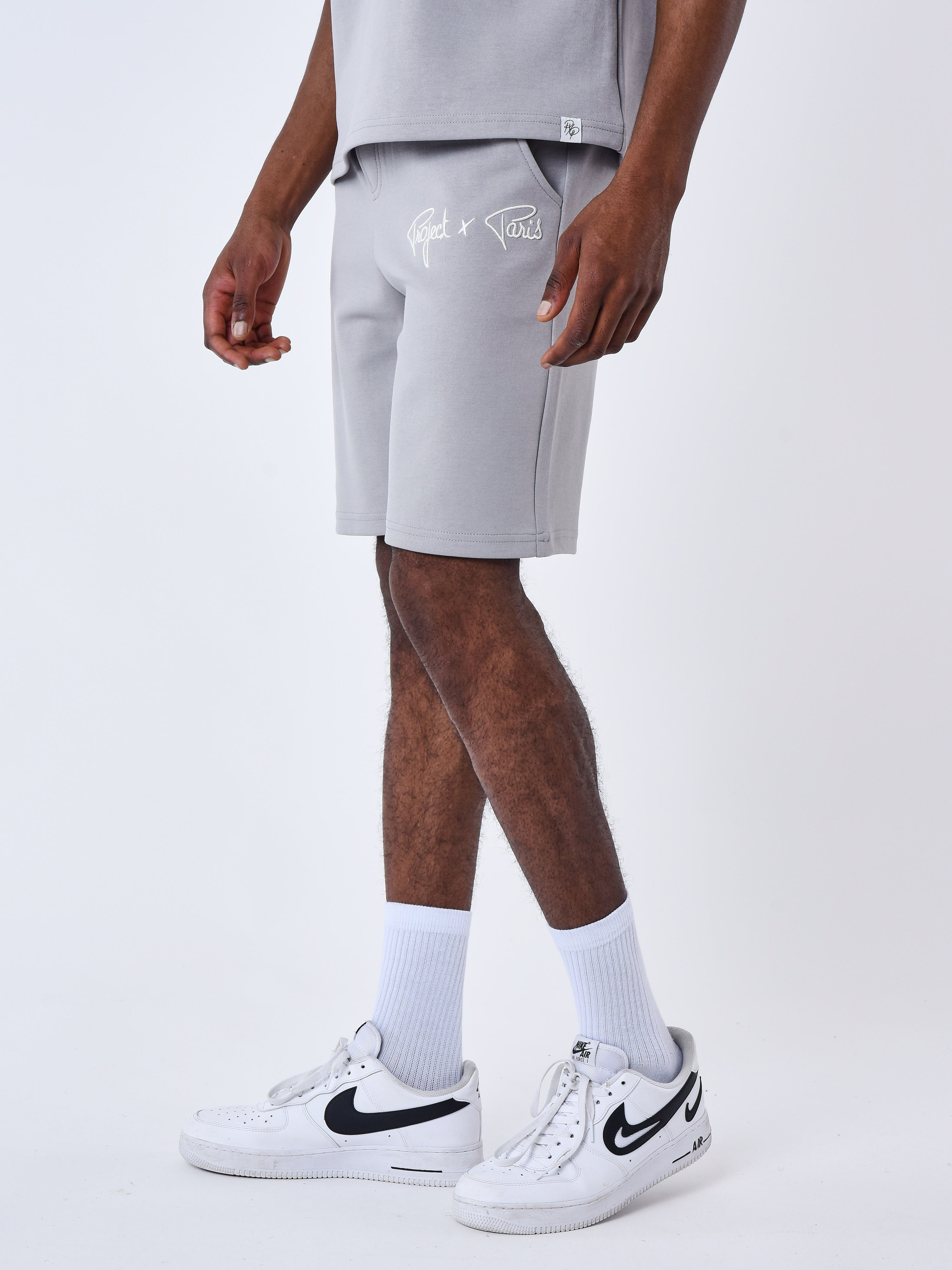 Pantaloncini con ricamo logo-4