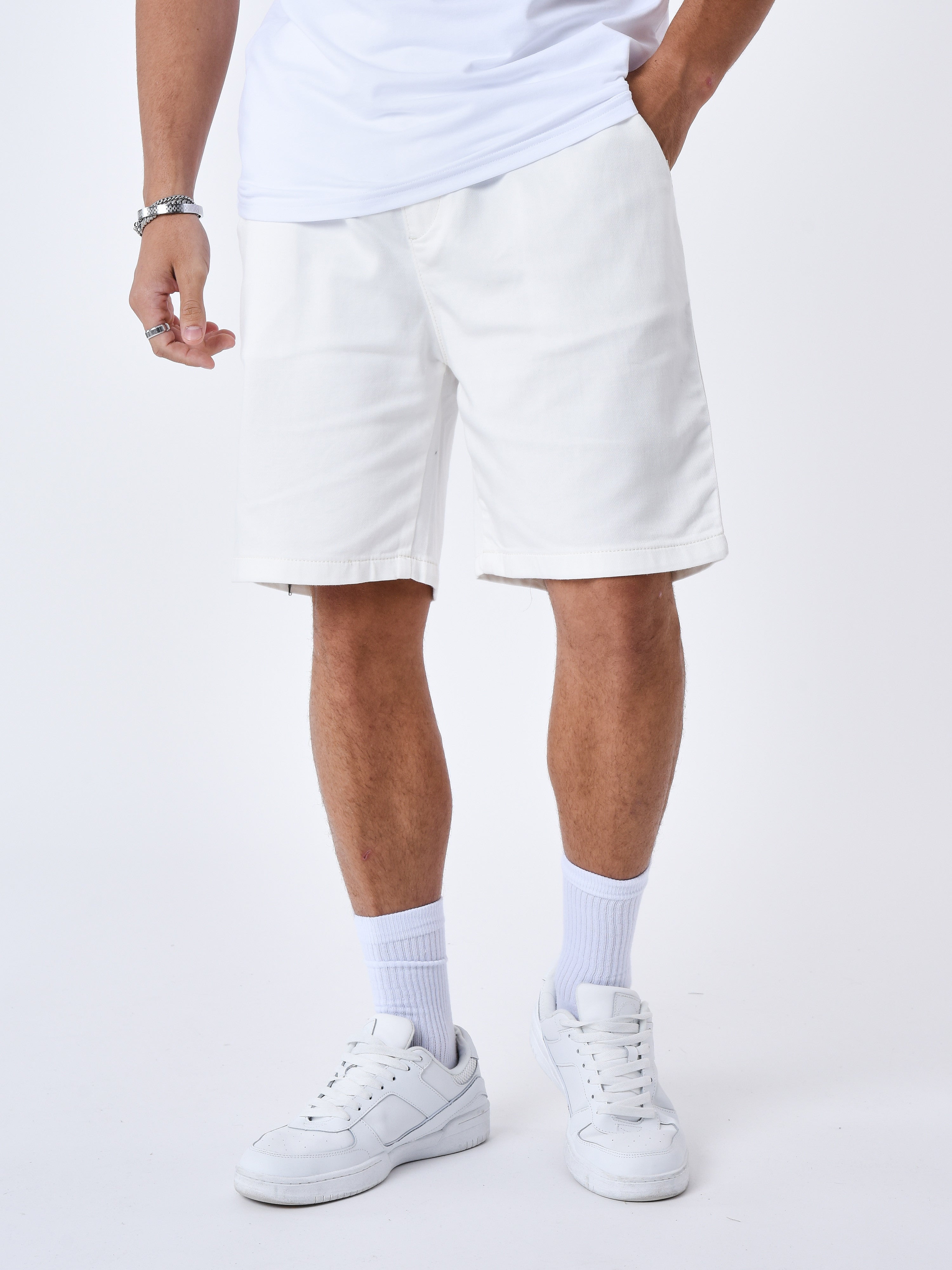 t238005-blanc-casse-modelshot