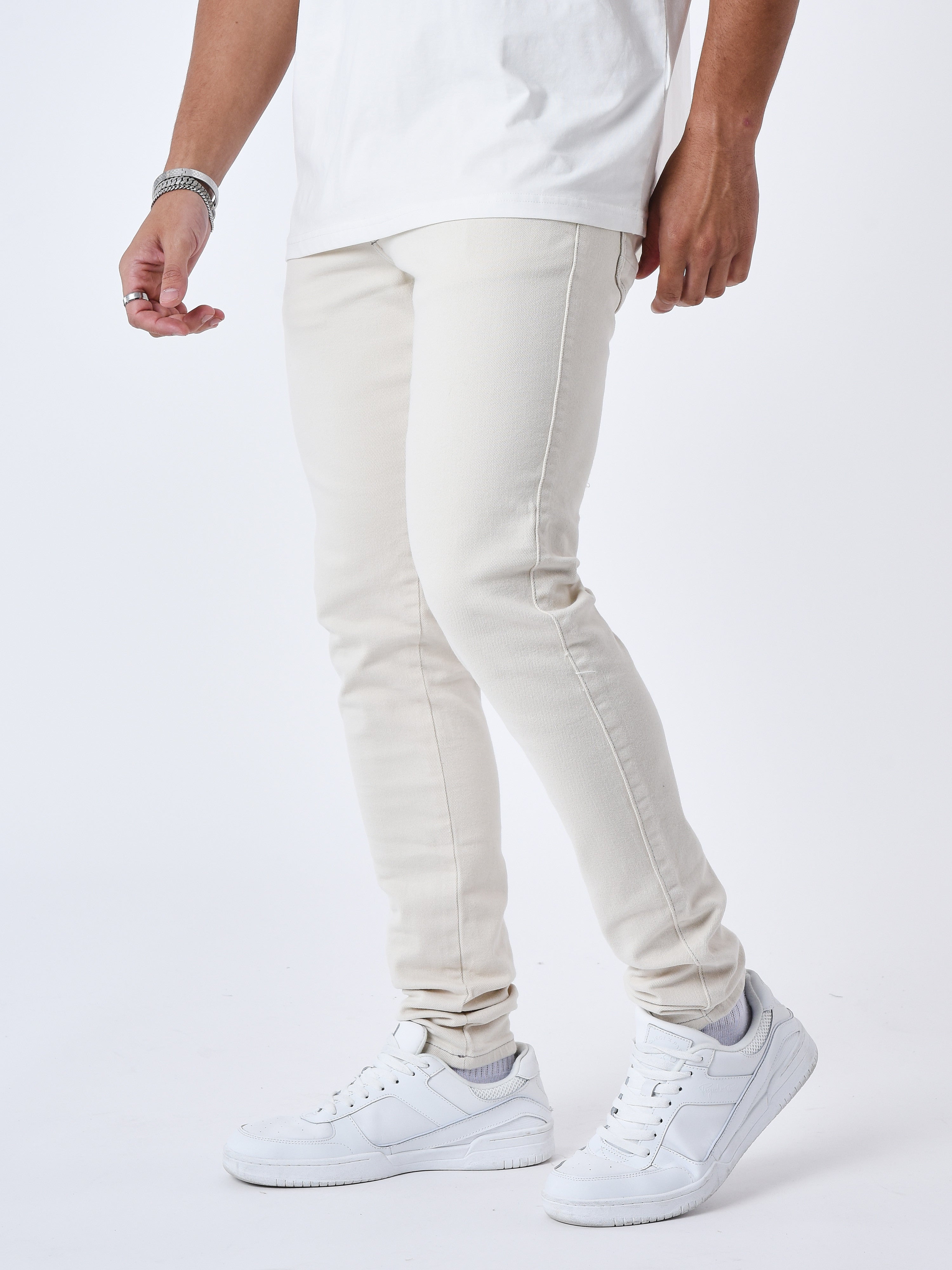 Slim Fit Jeans mit Kontrastnähten-4