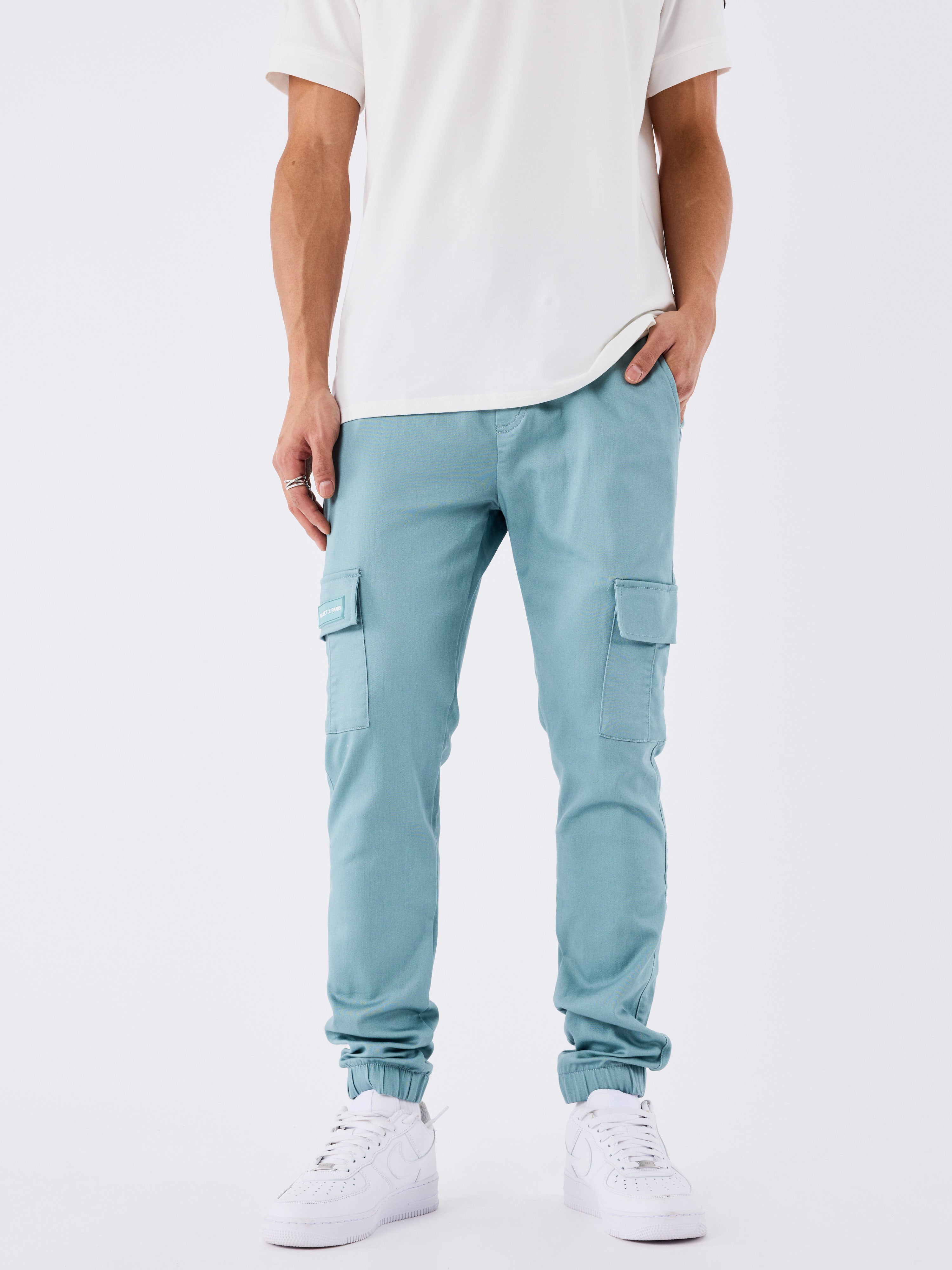 t239020-bleu-vert-modelshot