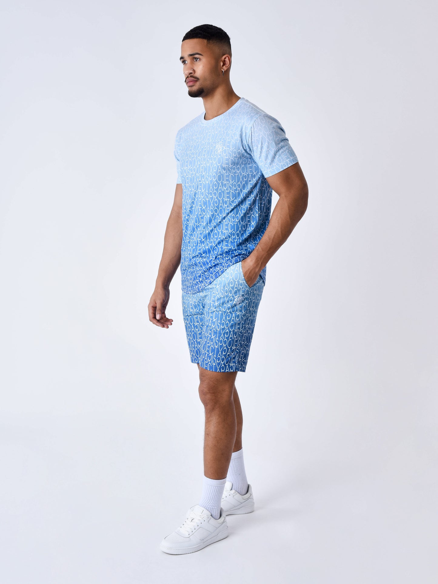 tee-shirt-a-effet-degrade-bicolore-et-all-over-light-stone