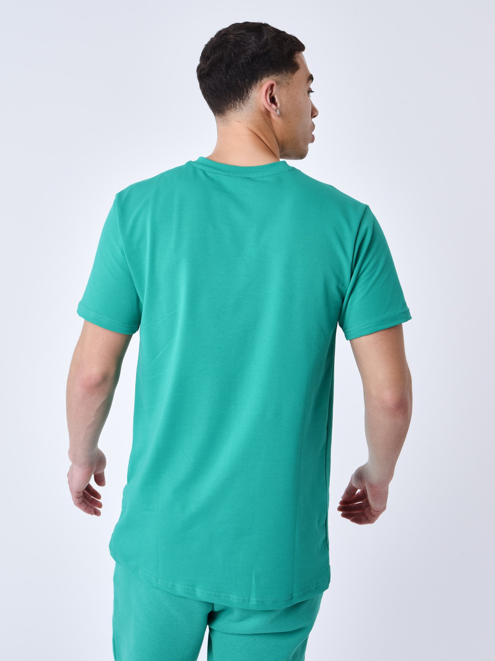 tee-shirt-basic-broderie-logo-project-x-paris-4062-jade-modelshot
