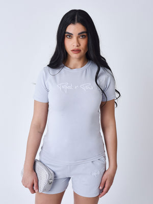 tee-shirt-basic-broderie-logo-signature-bleu-glacier-modelshot