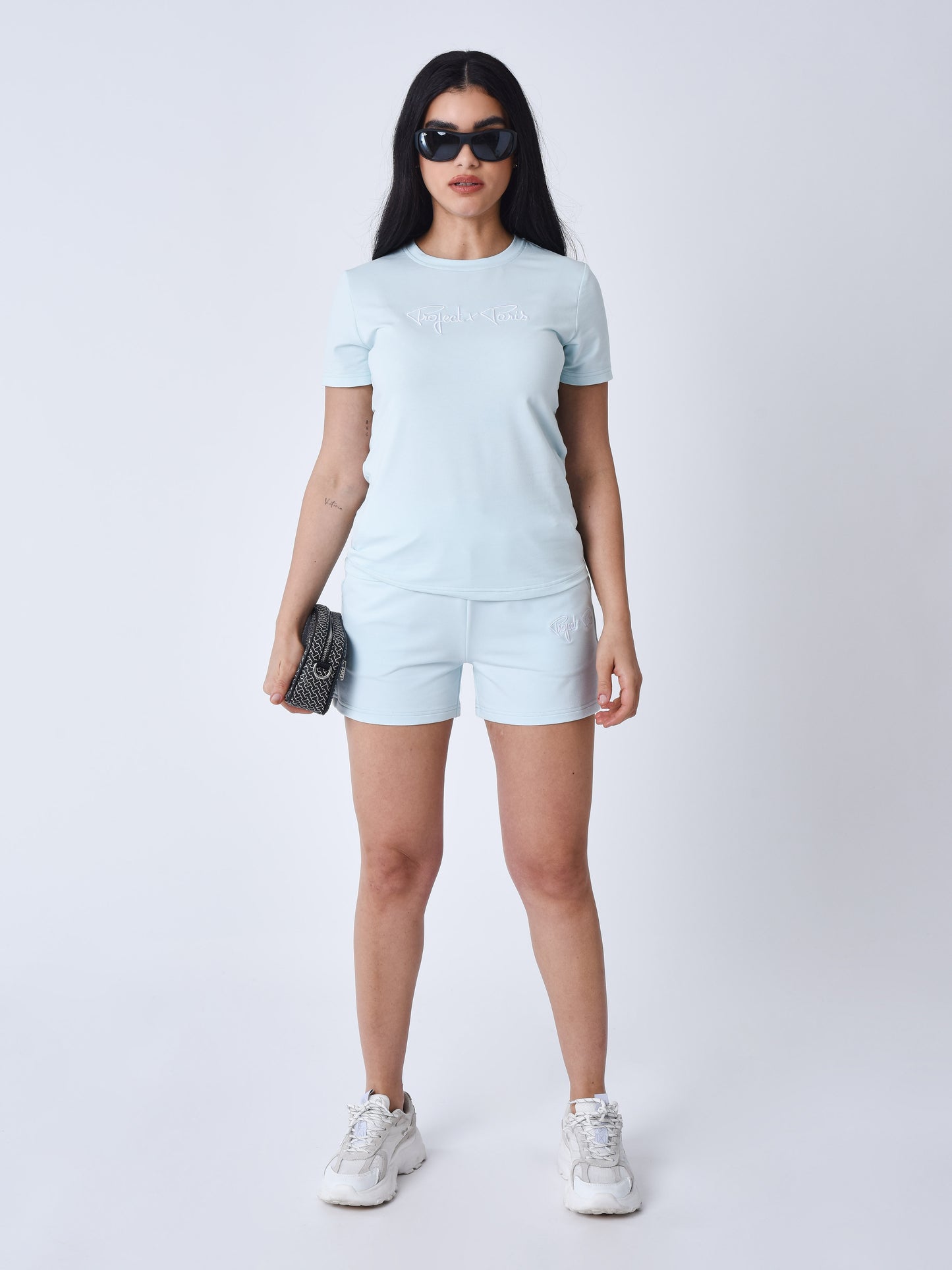 tee-shirt-basic-broderie-logo-signature-ice-blue