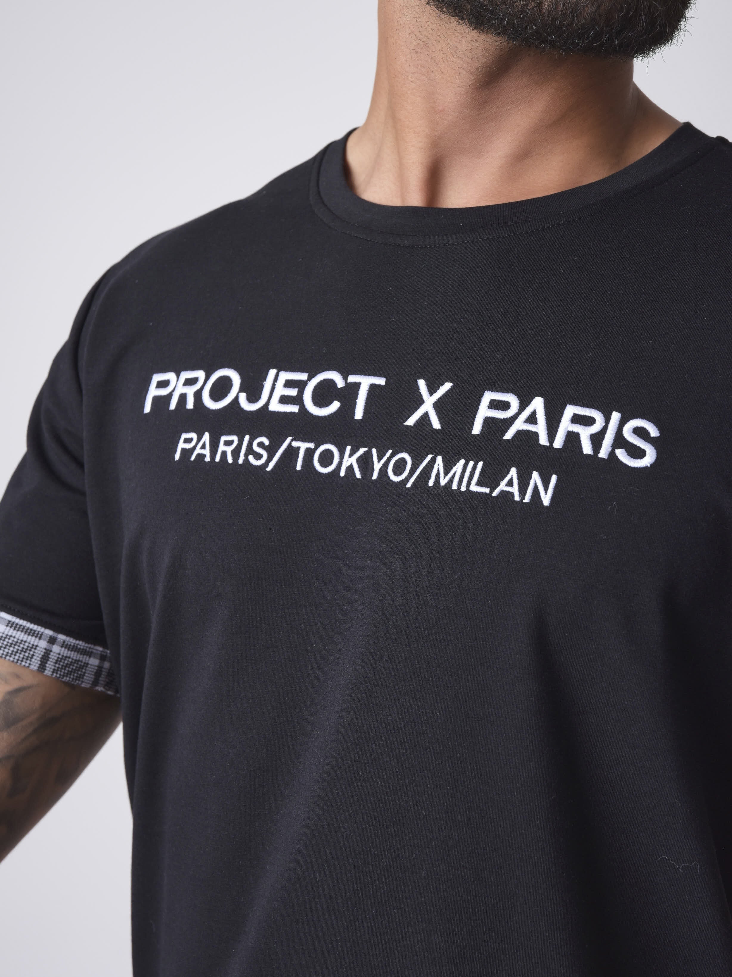 tee-shirt-broderie-revers-carreaux-2010129-noir