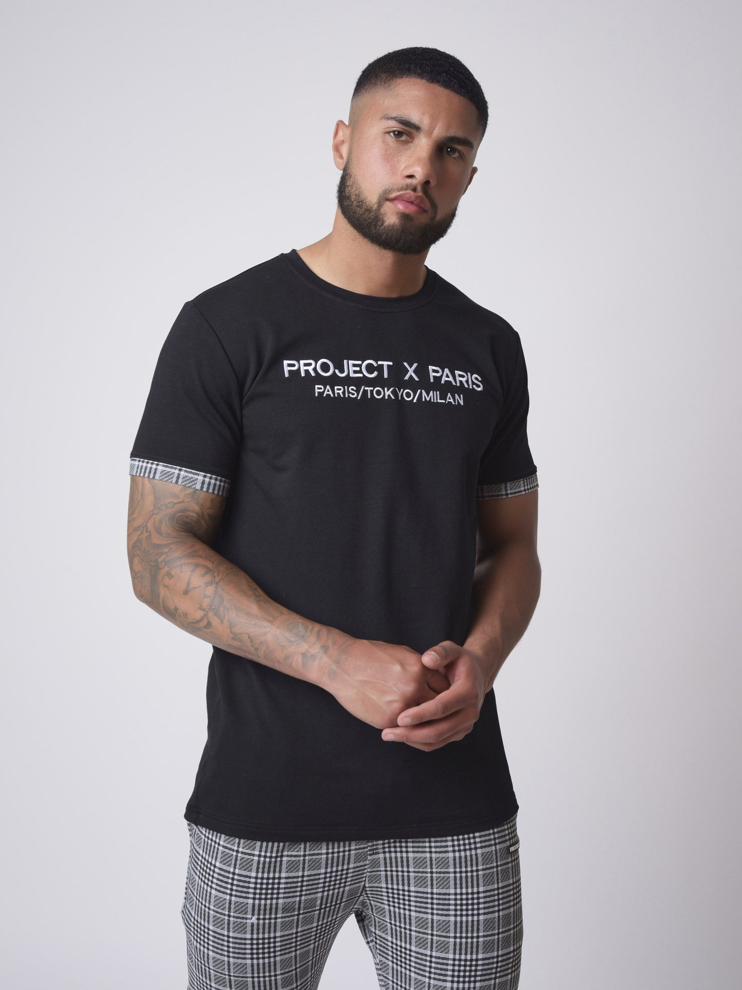 tee-shirt-broderie-revers-carreaux-2010129-noir