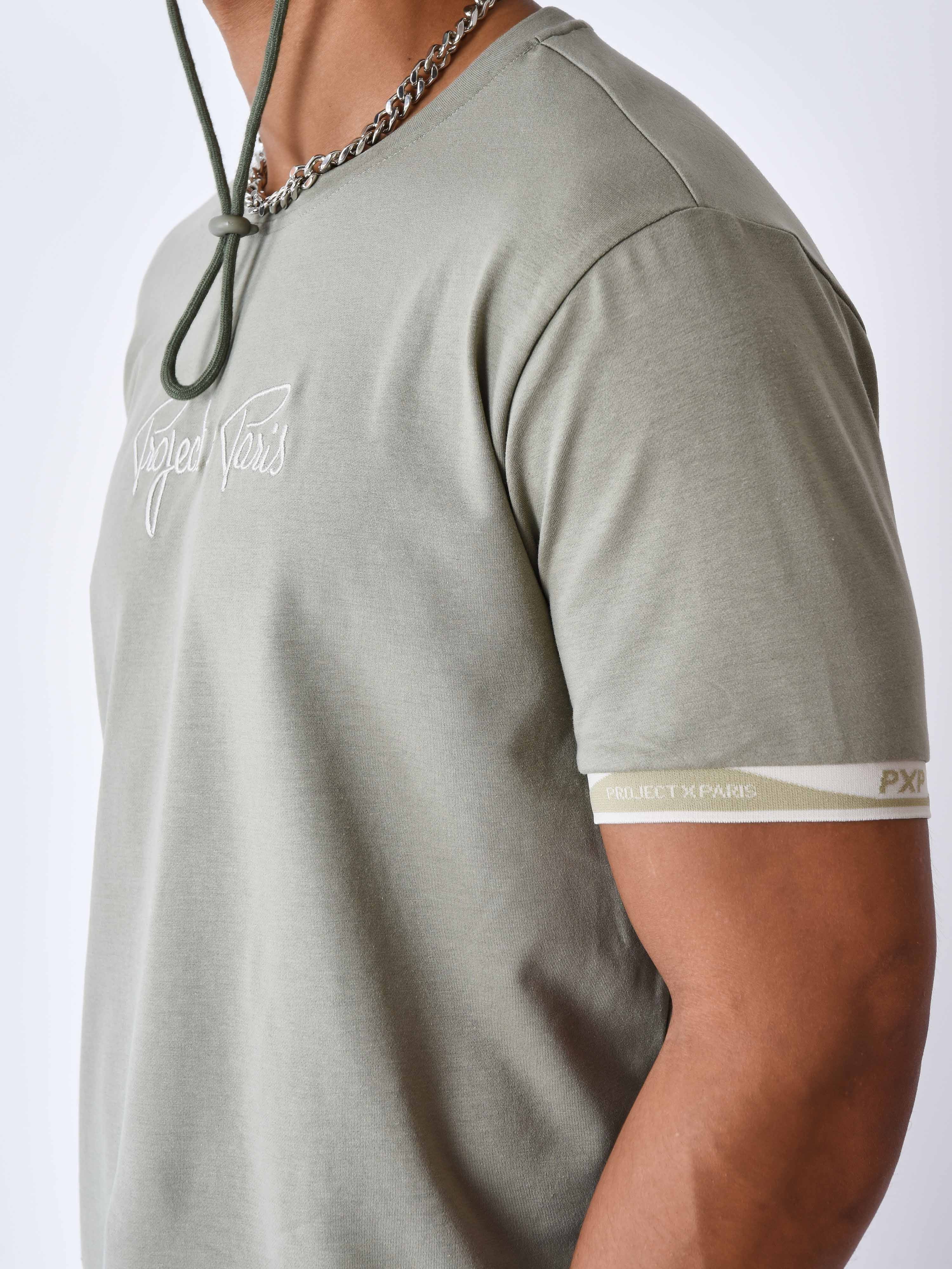 tee-shirt-classique-bord-cote-wavy-olive-modelshot