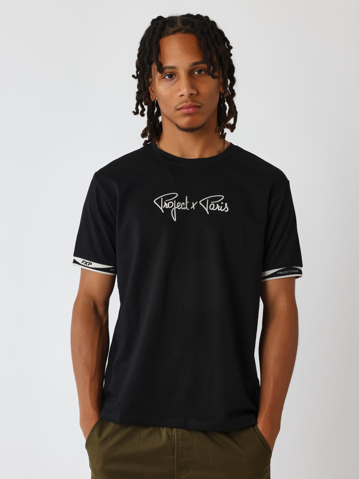tee-shirt-classique-bord-cote-wavy-noir-modelshot