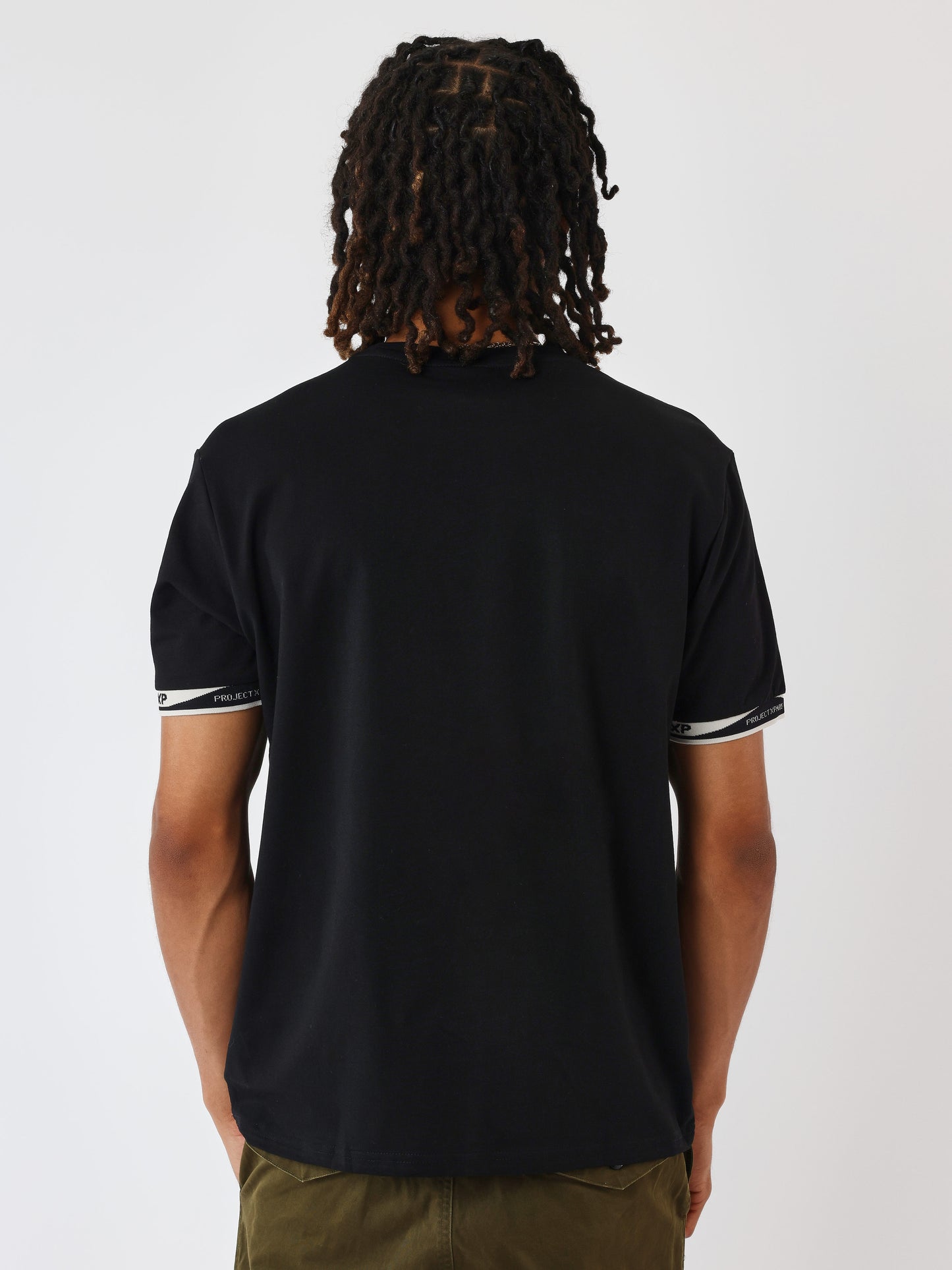 tee-shirt-classique-bord-cote-wavy-noir-modelshot