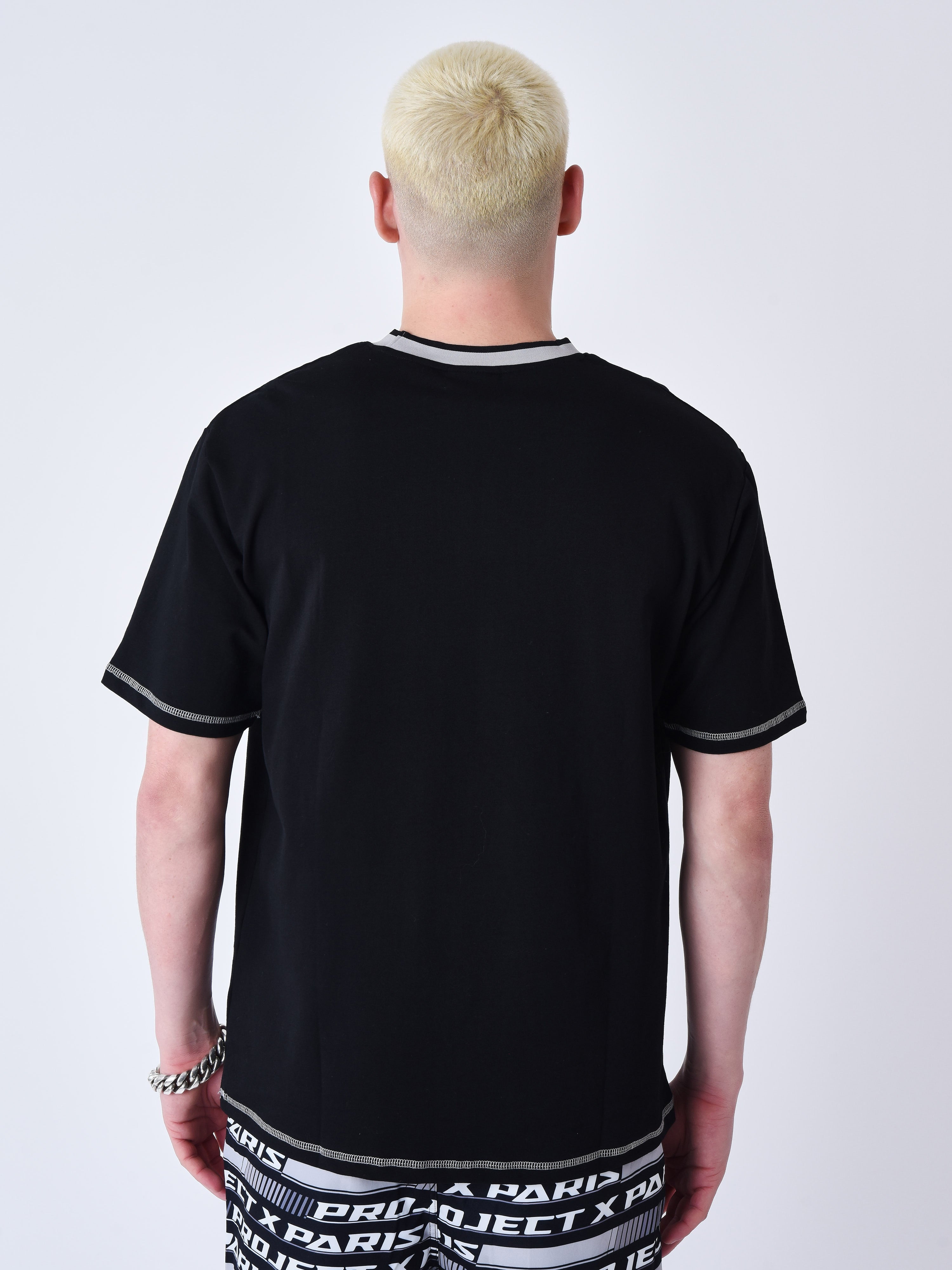 Klassisches besticktes T-Shirt-2