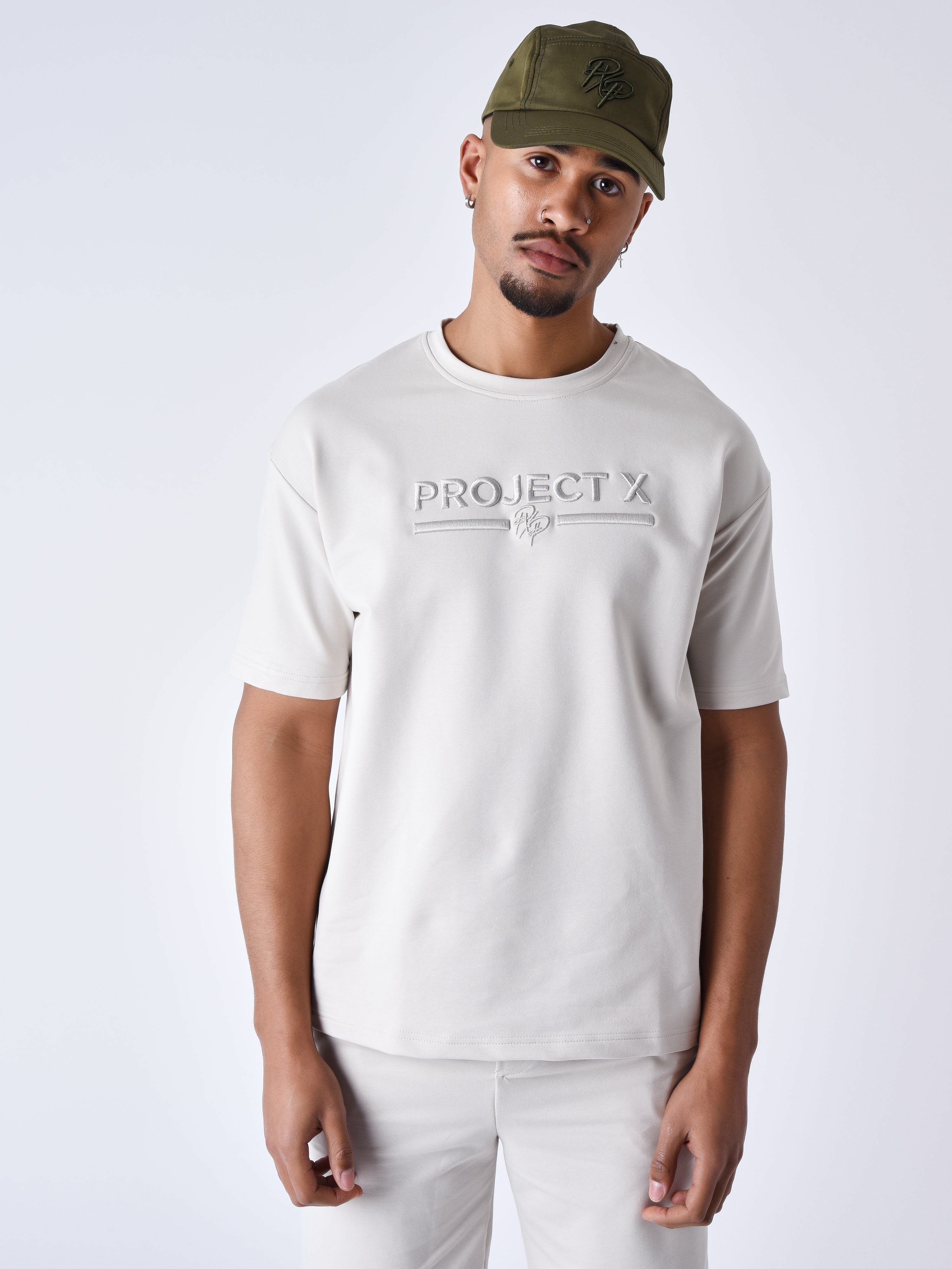 tee-shirt-classique-full-logo-broderie-4874-greige