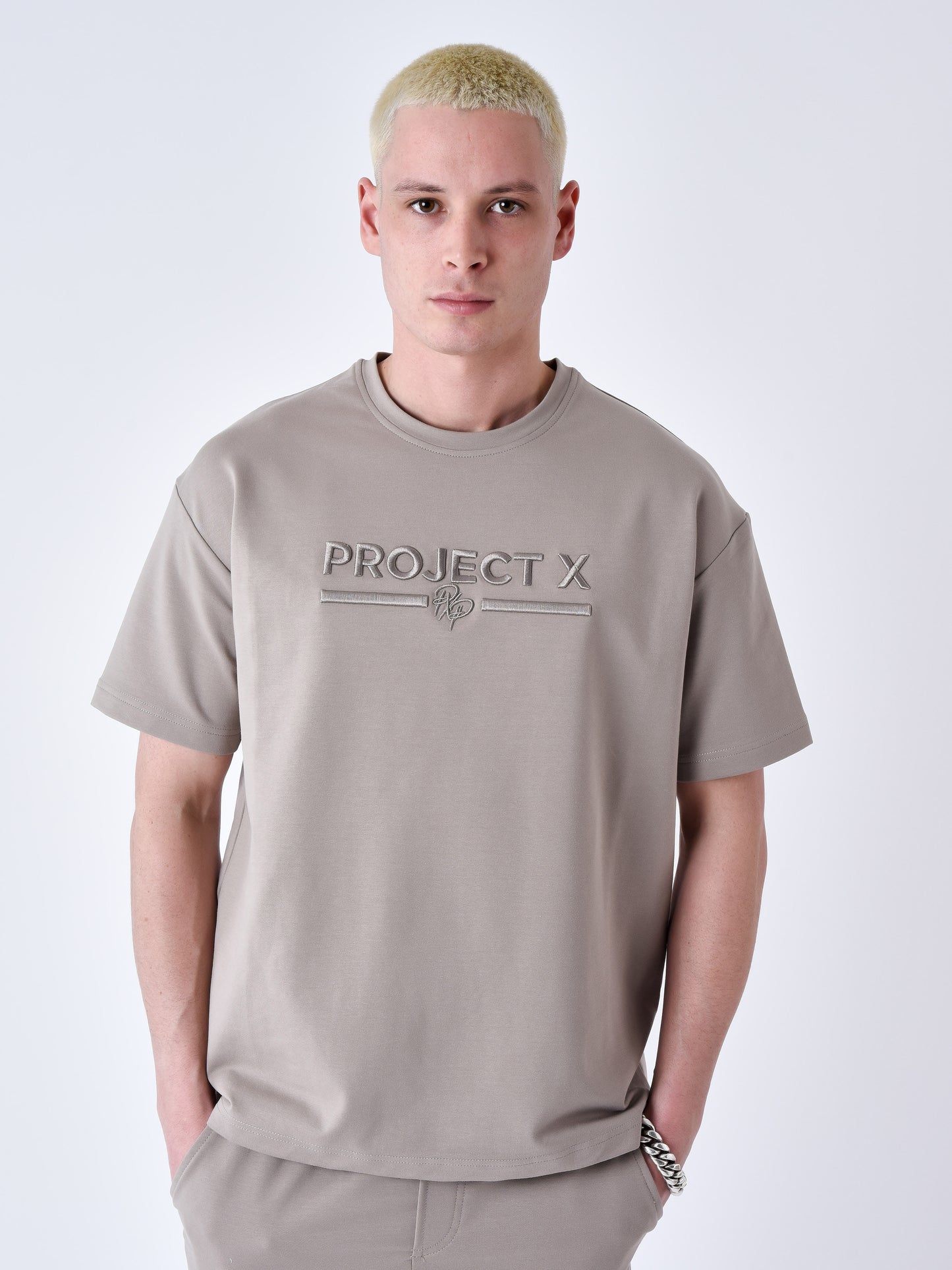tee-shirt-classique-full-logo-broderie-4874-taupe