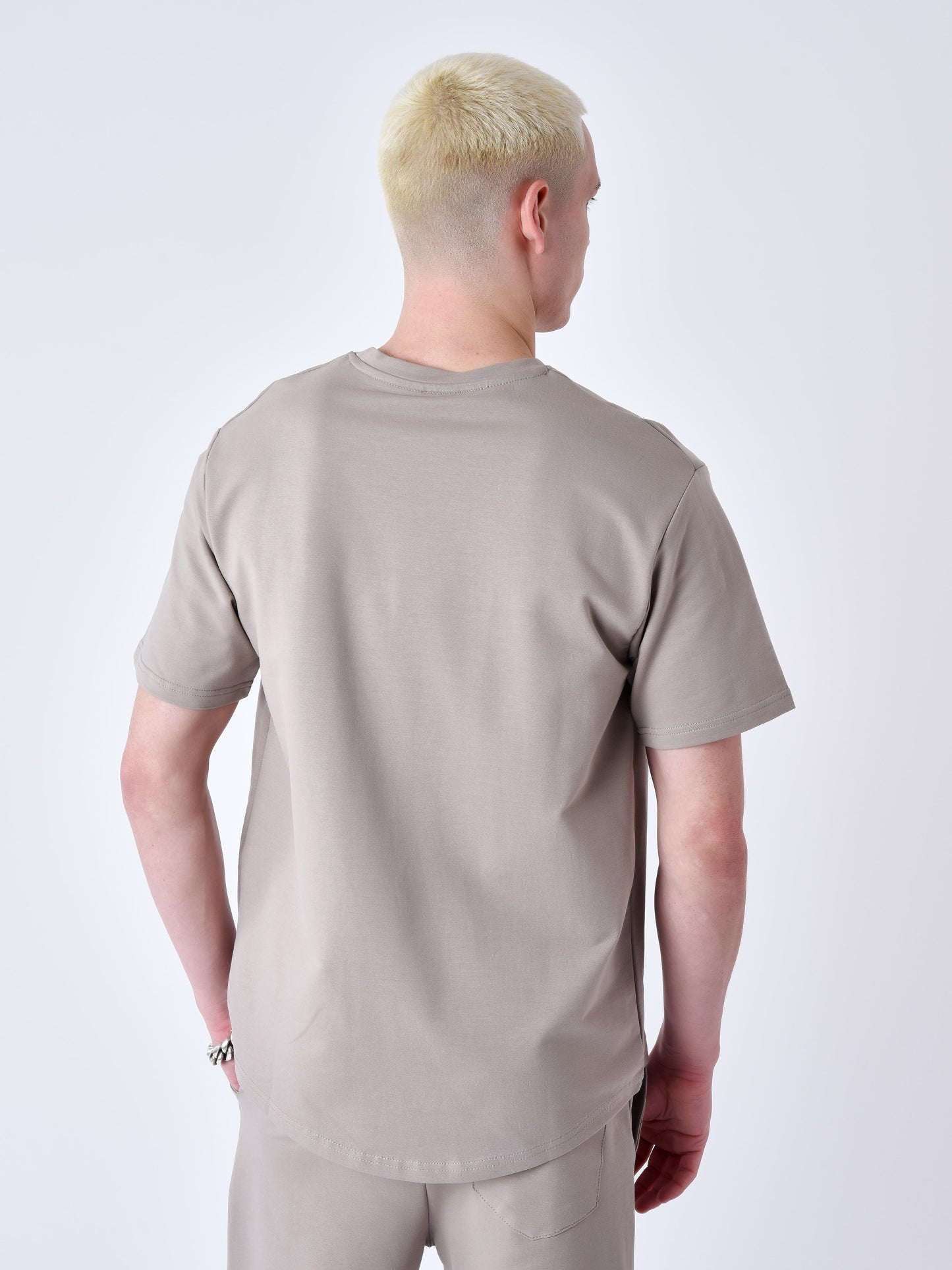 tee-shirt-classique-full-logo-broderie-taupe