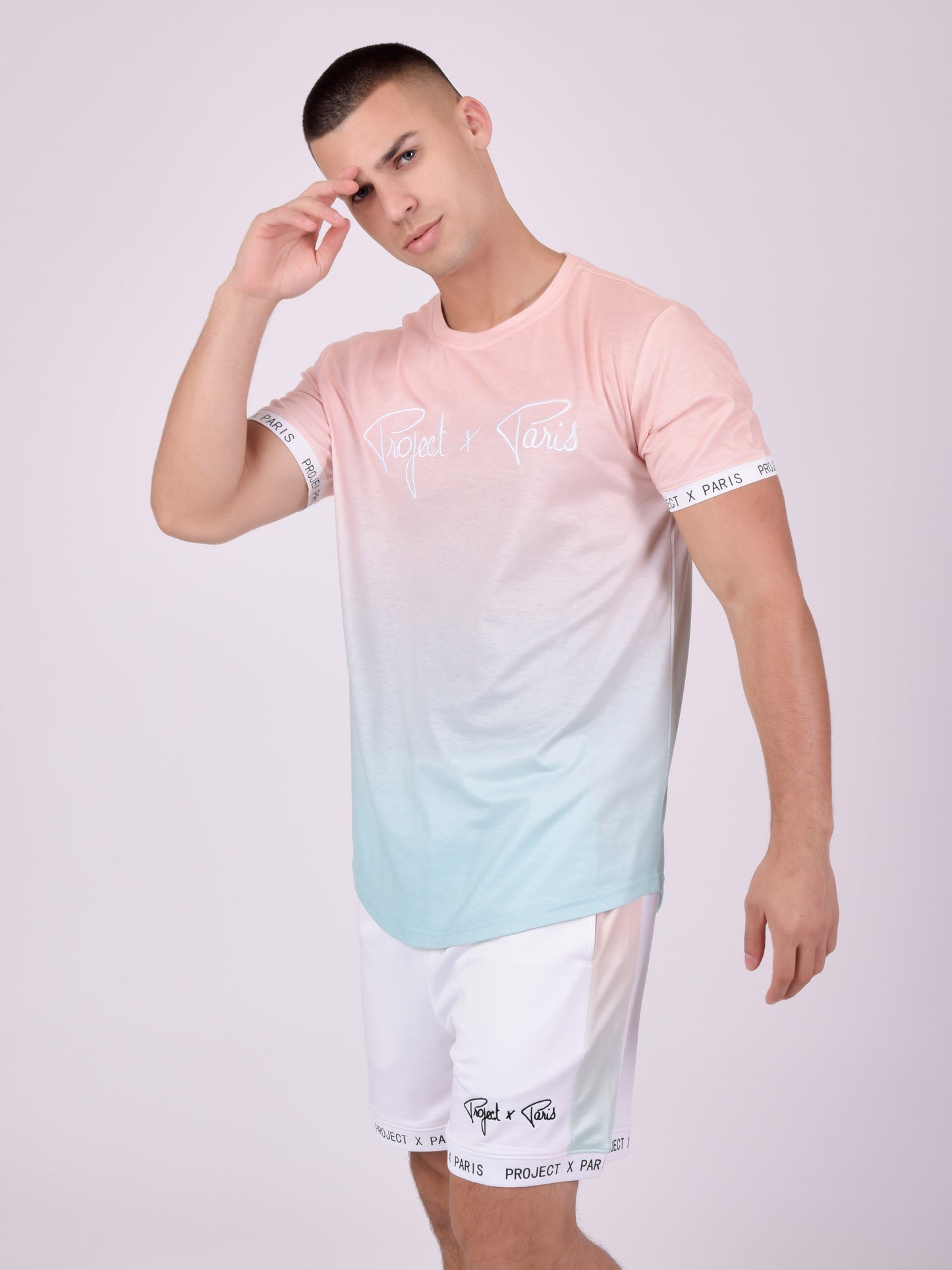 tee-shirt-degrade--peche-modelshot
