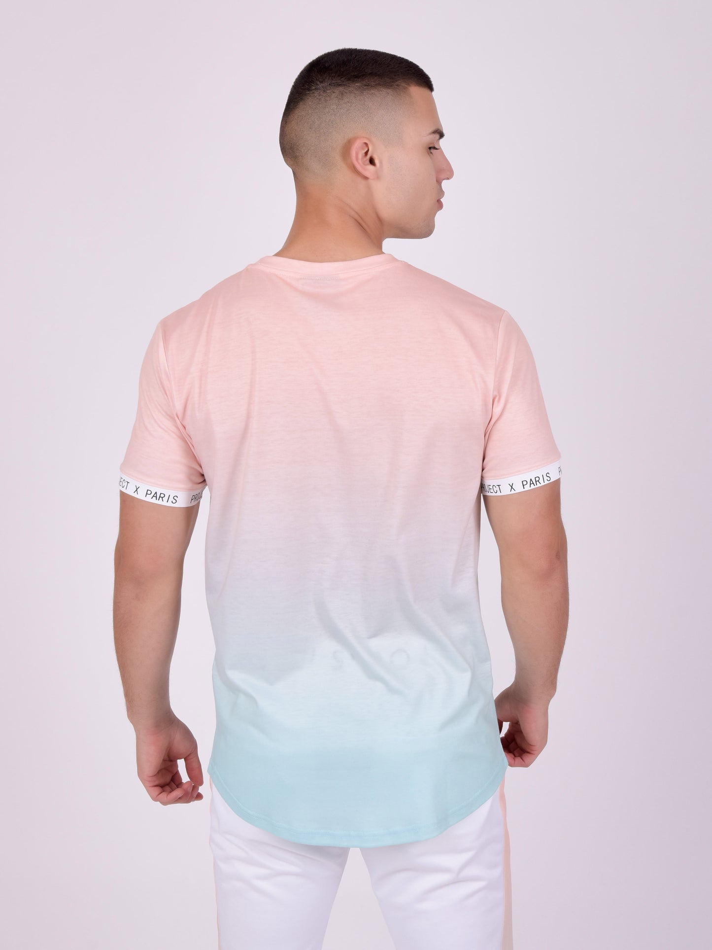 tee-shirt-degrade--peche-modelshot