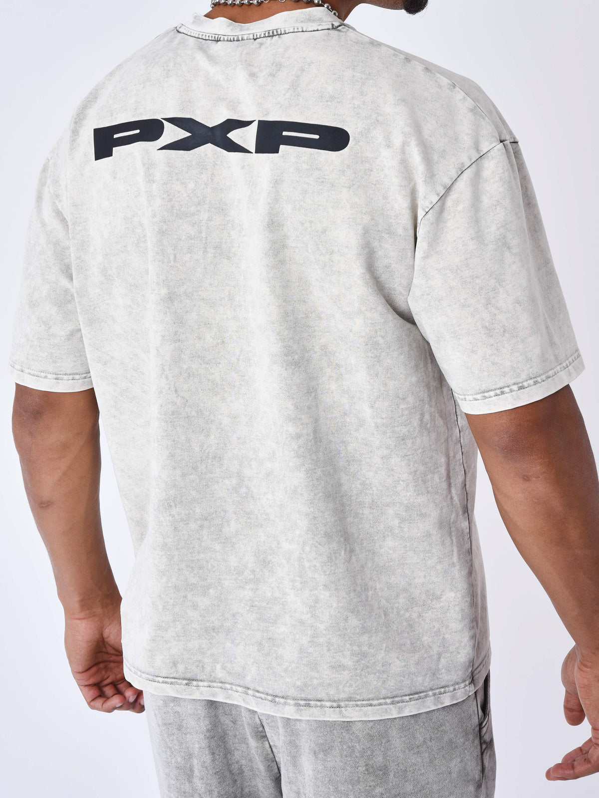 tee-shirt-delave-gris-clair