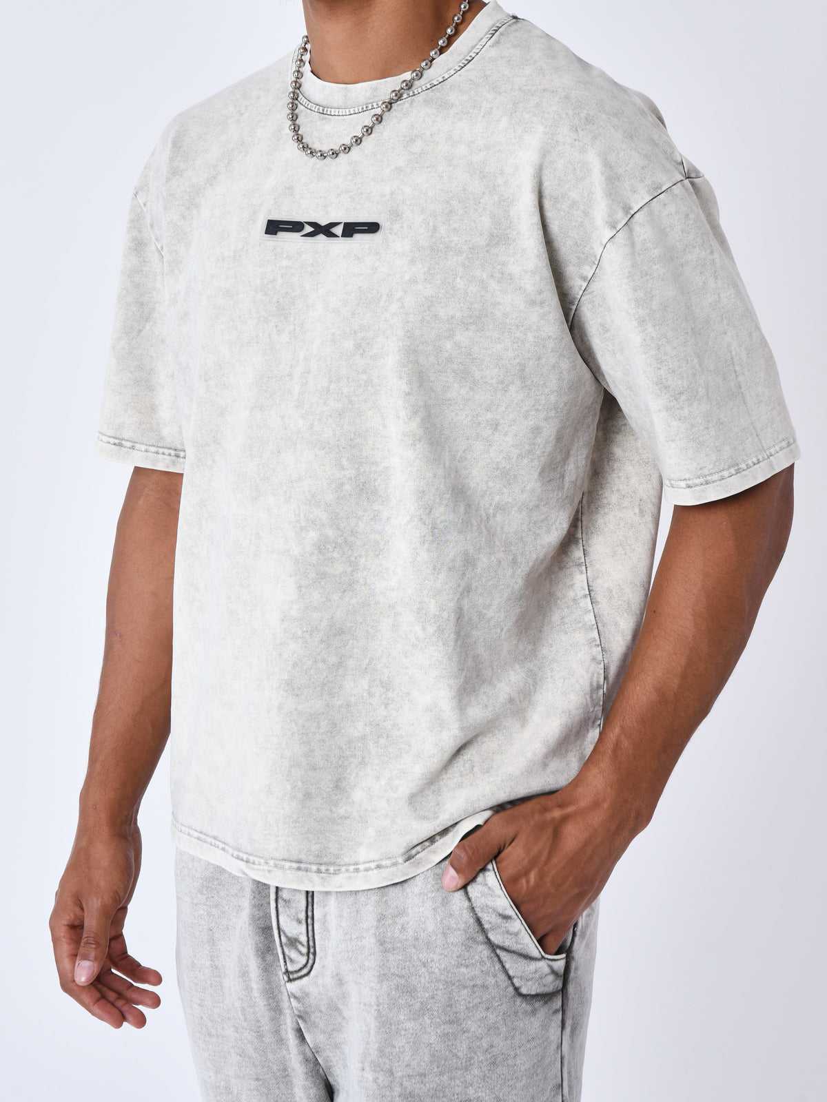 tee-shirt-delave-gris-clair