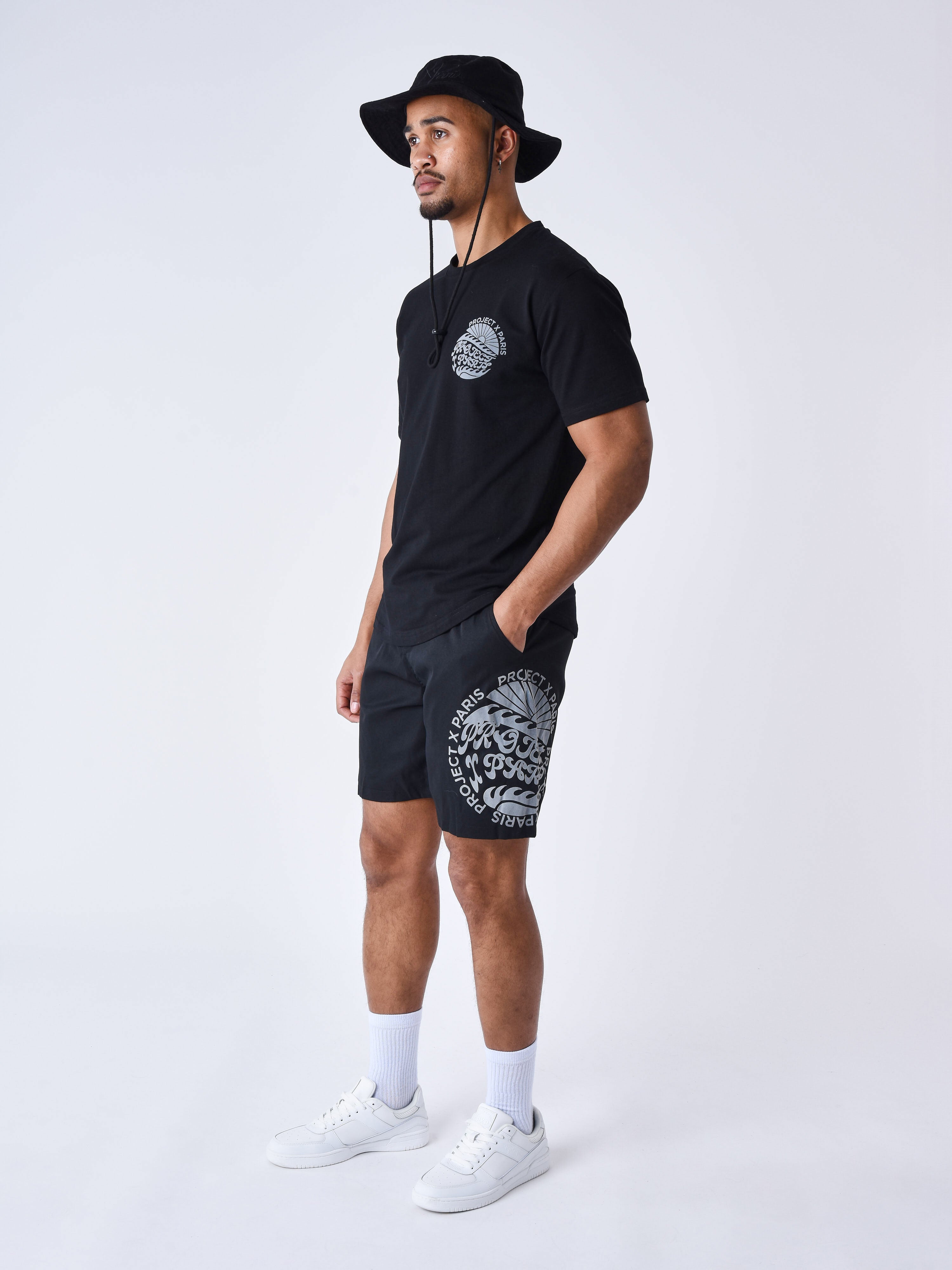 tee-shirt-imprime-groovy-sun-noir
