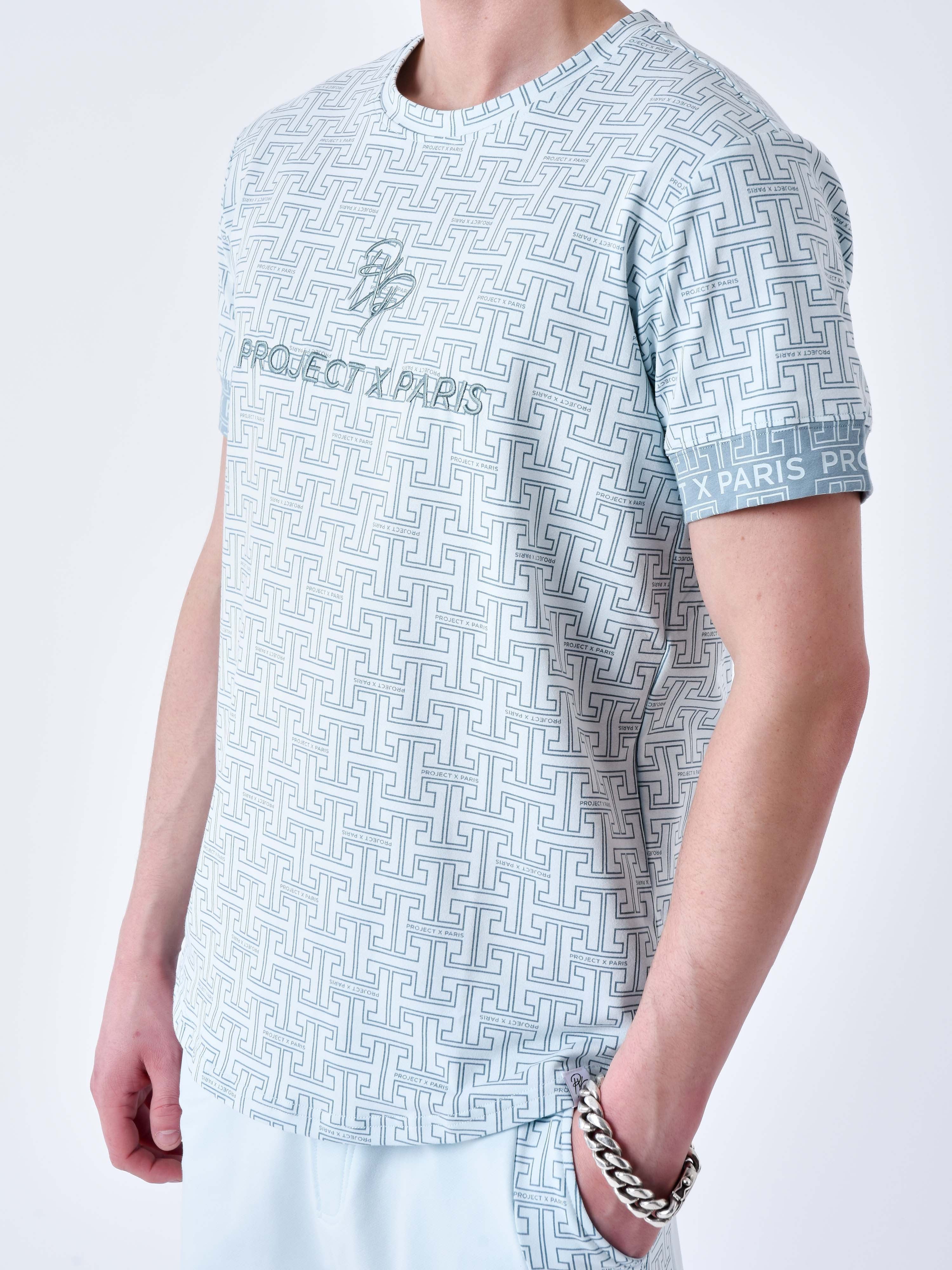 tee-shirt-imprime-labyrinthe-ice-blue-modelshot