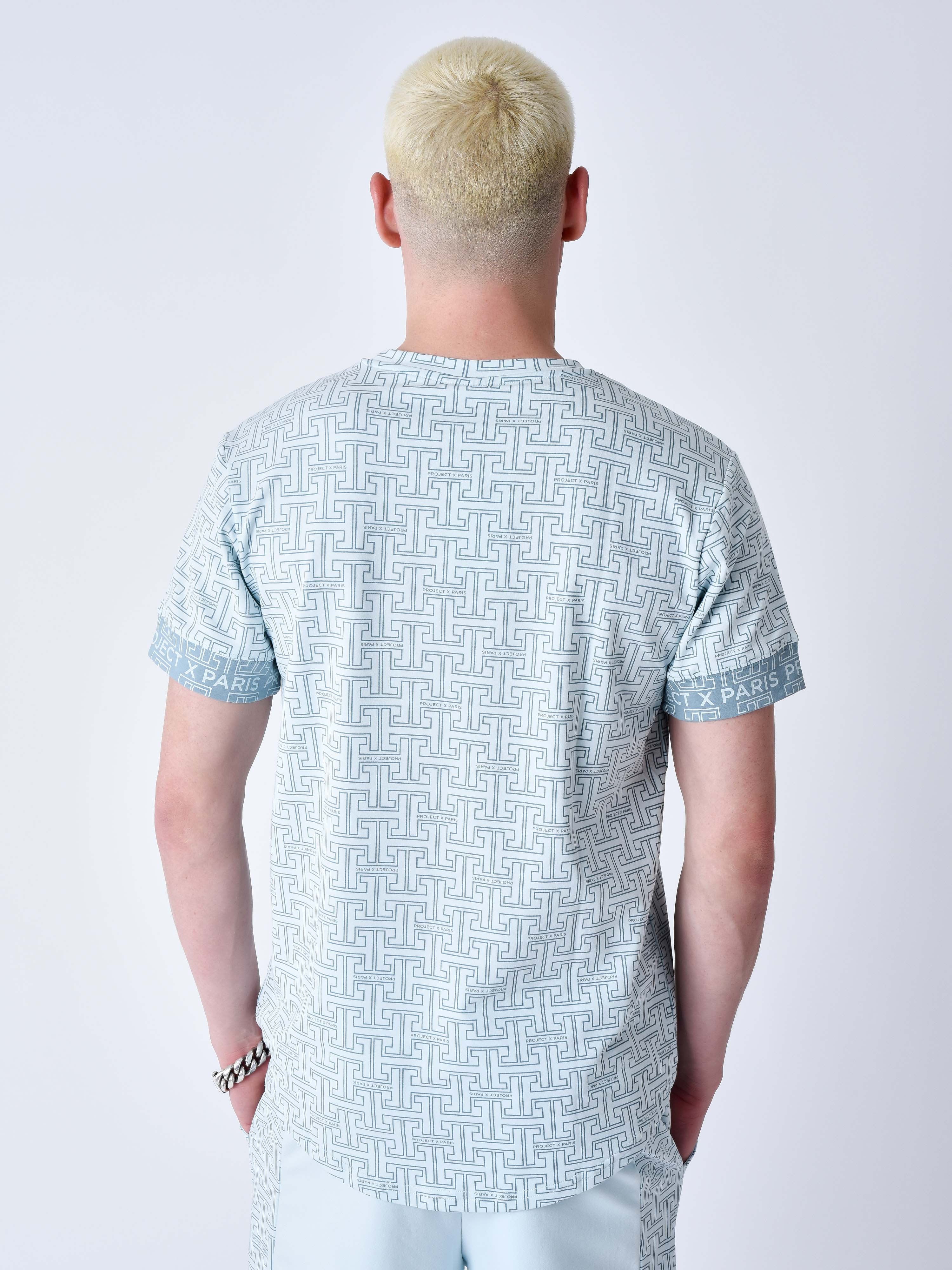 tee-shirt-imprime-labyrinthe-ice-blue-modelshot