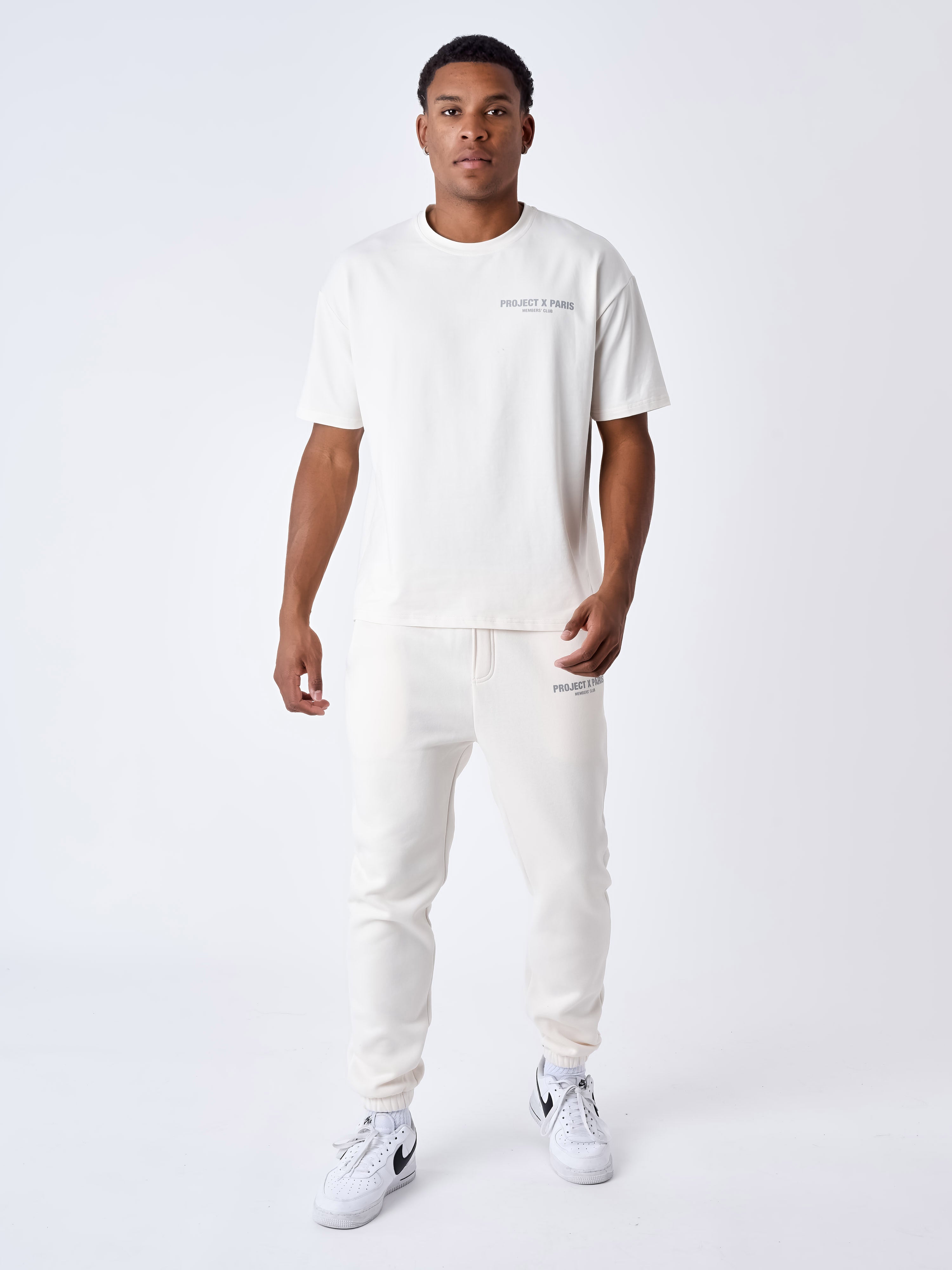 tee-shirt-members-club-craie