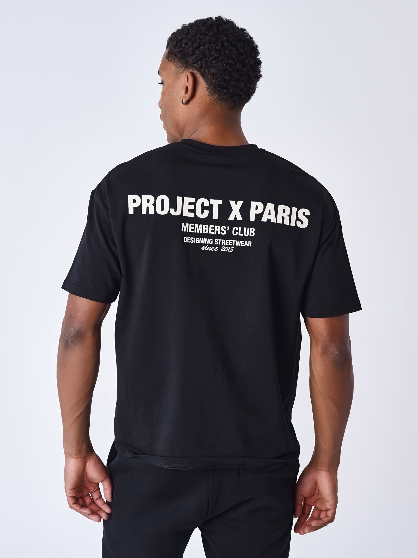 tee-shirt-members-club-noir