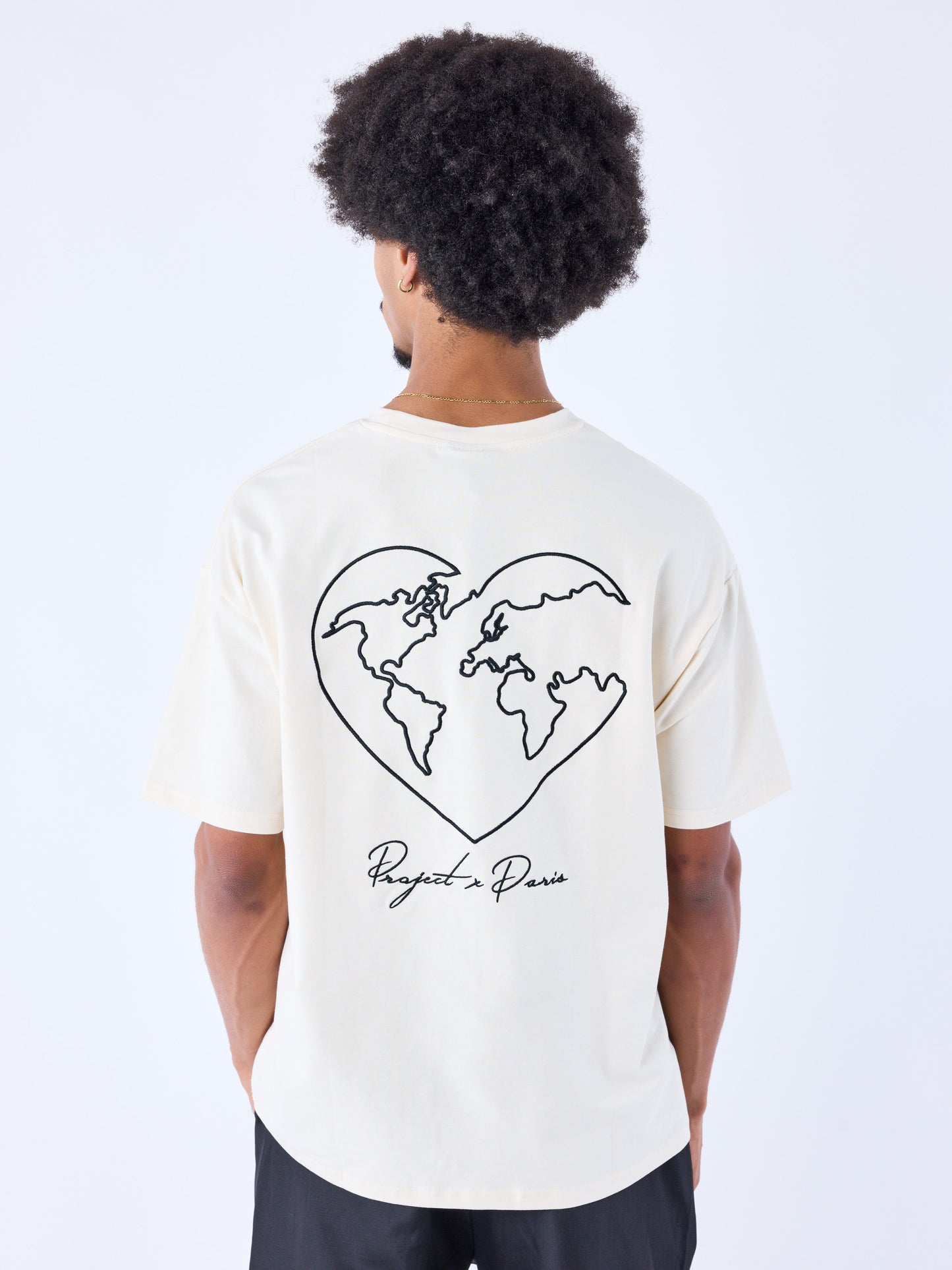 tee-shirt-motif-coeurmonde-craie