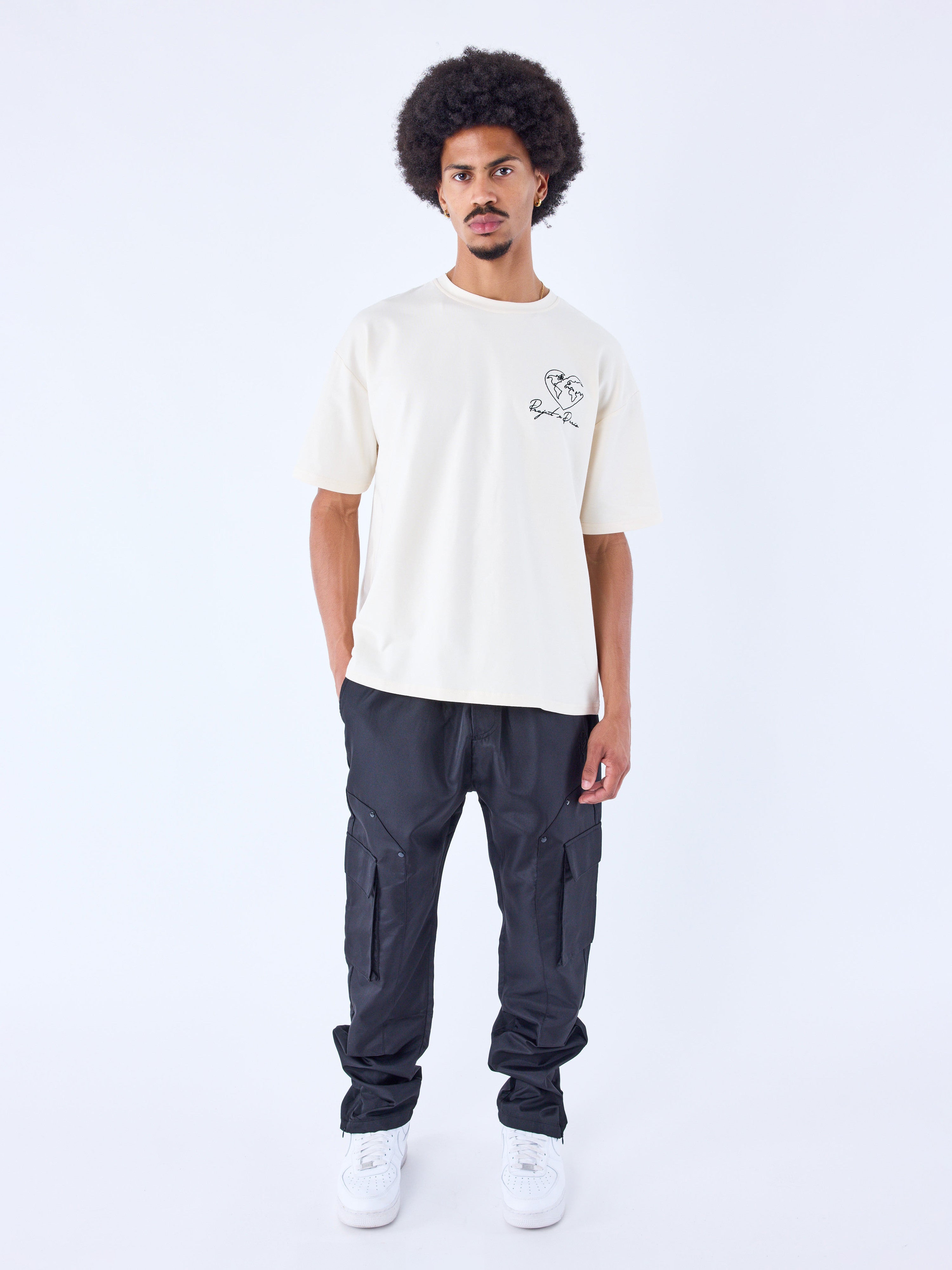 tee-shirt-motif-coeurmonde-craie