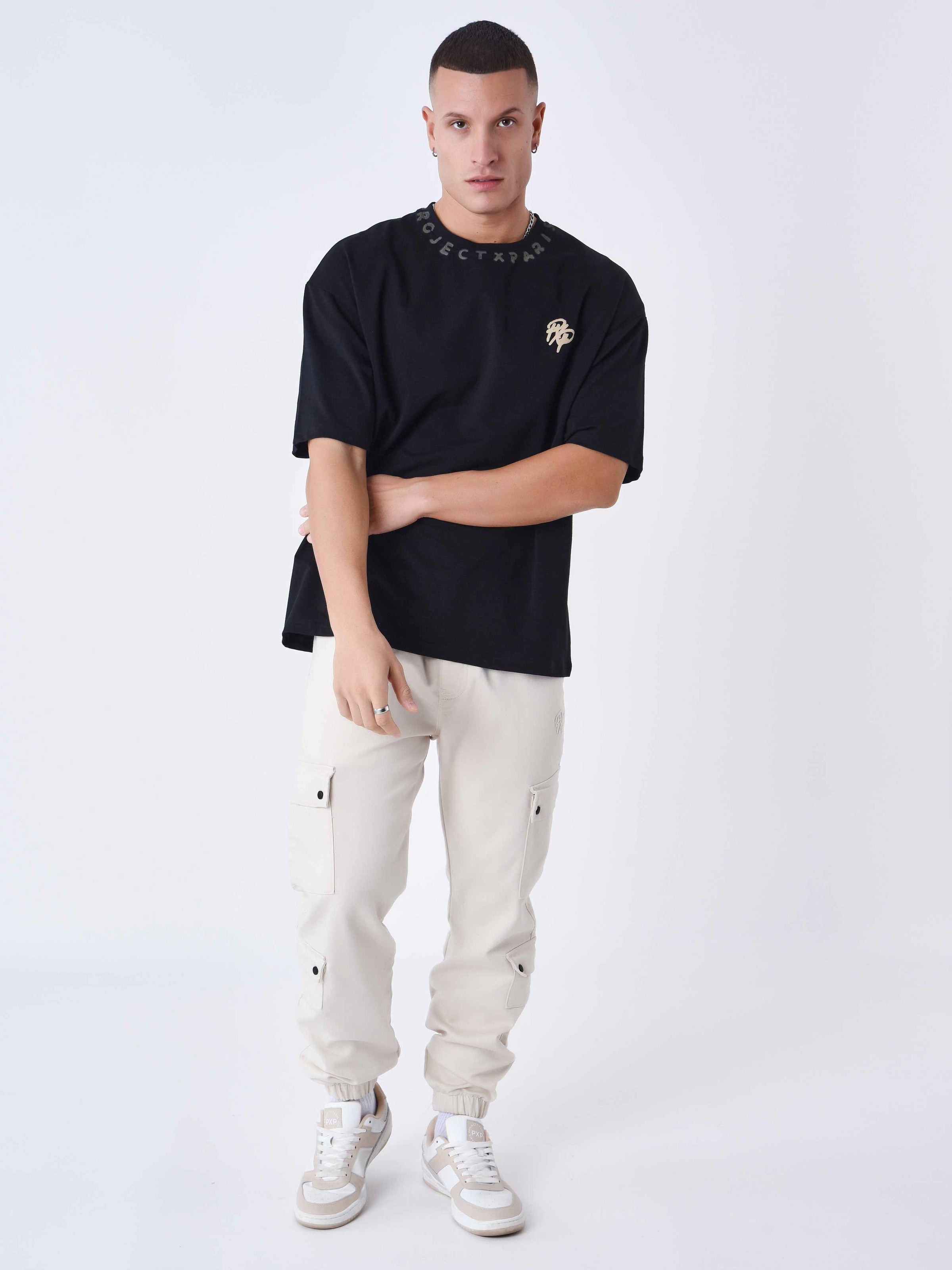 T-shirt com estampa gráfica-3