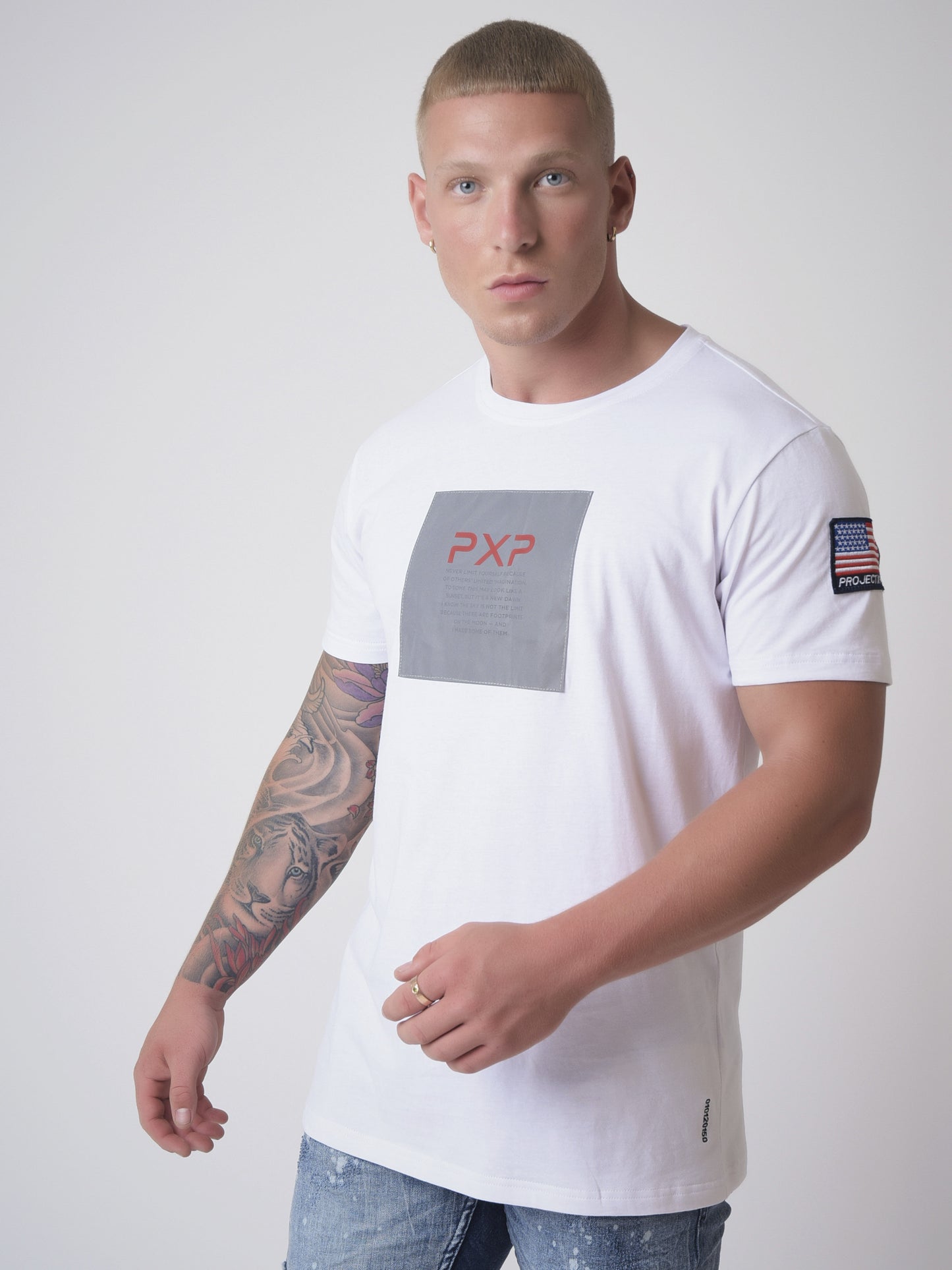 tee-shirt-style-inspiration-space-2010131-blanc