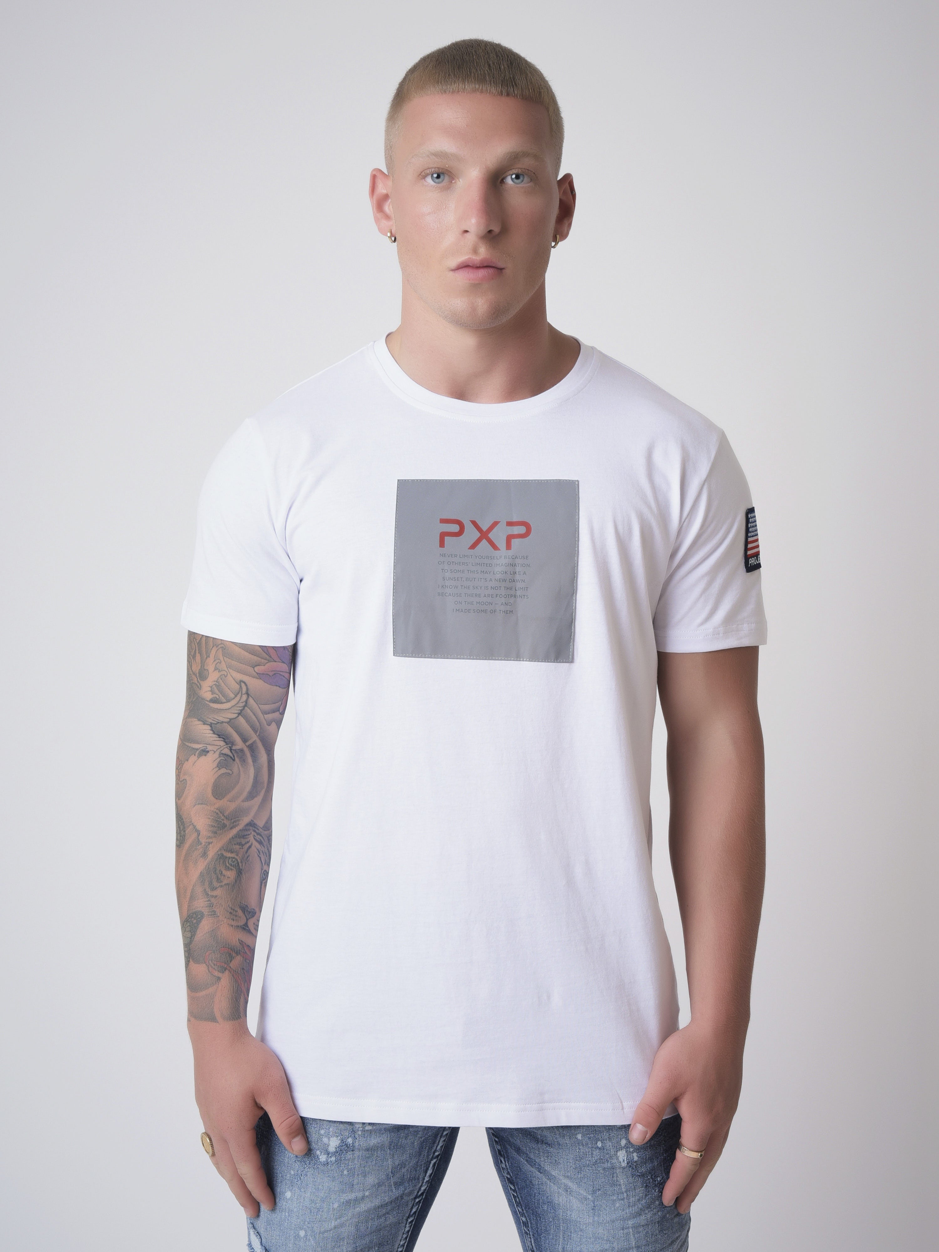 tee-shirt-style-inspiration-space-2010131-blanc