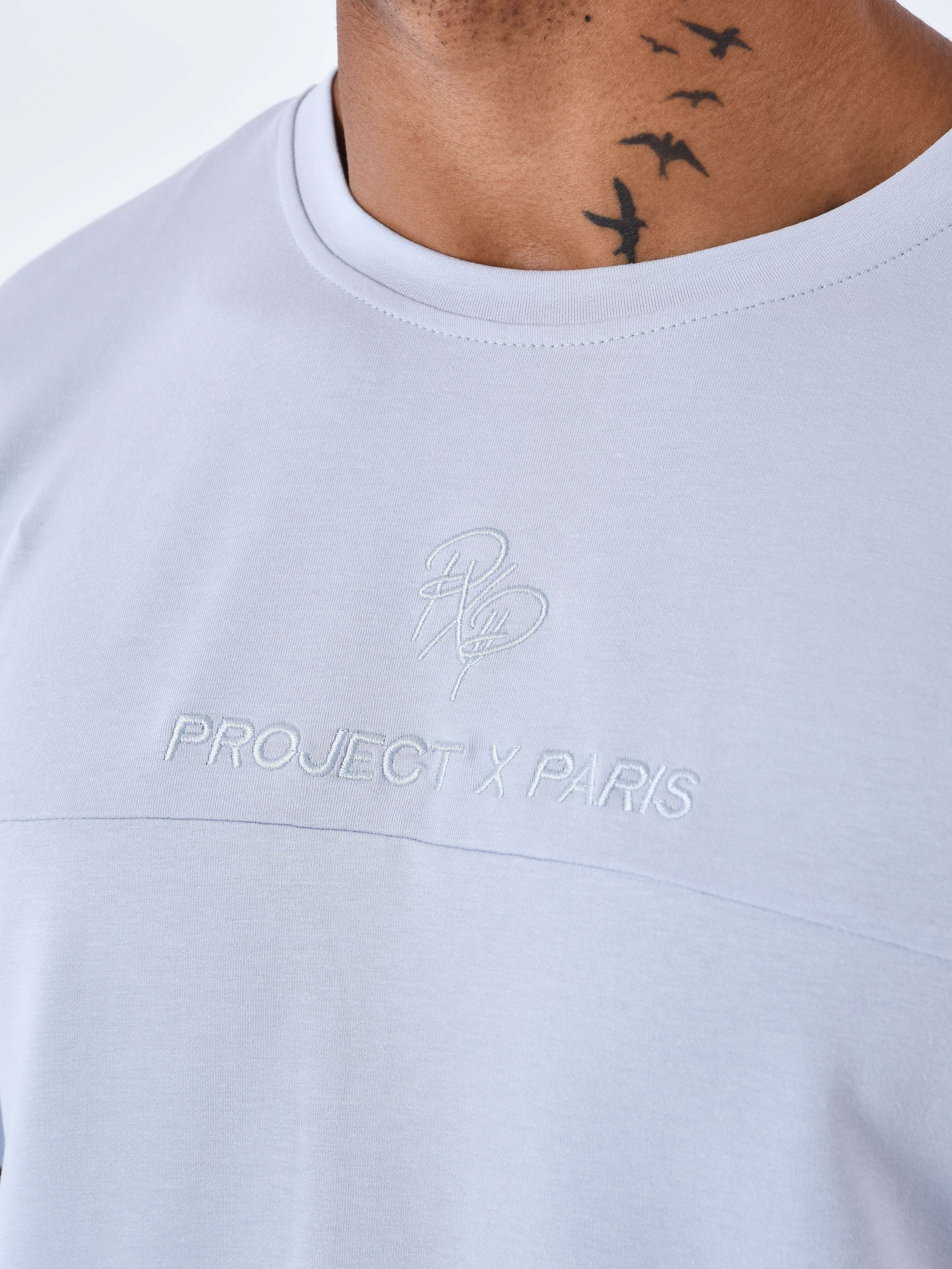 T-shirt style techwear-6