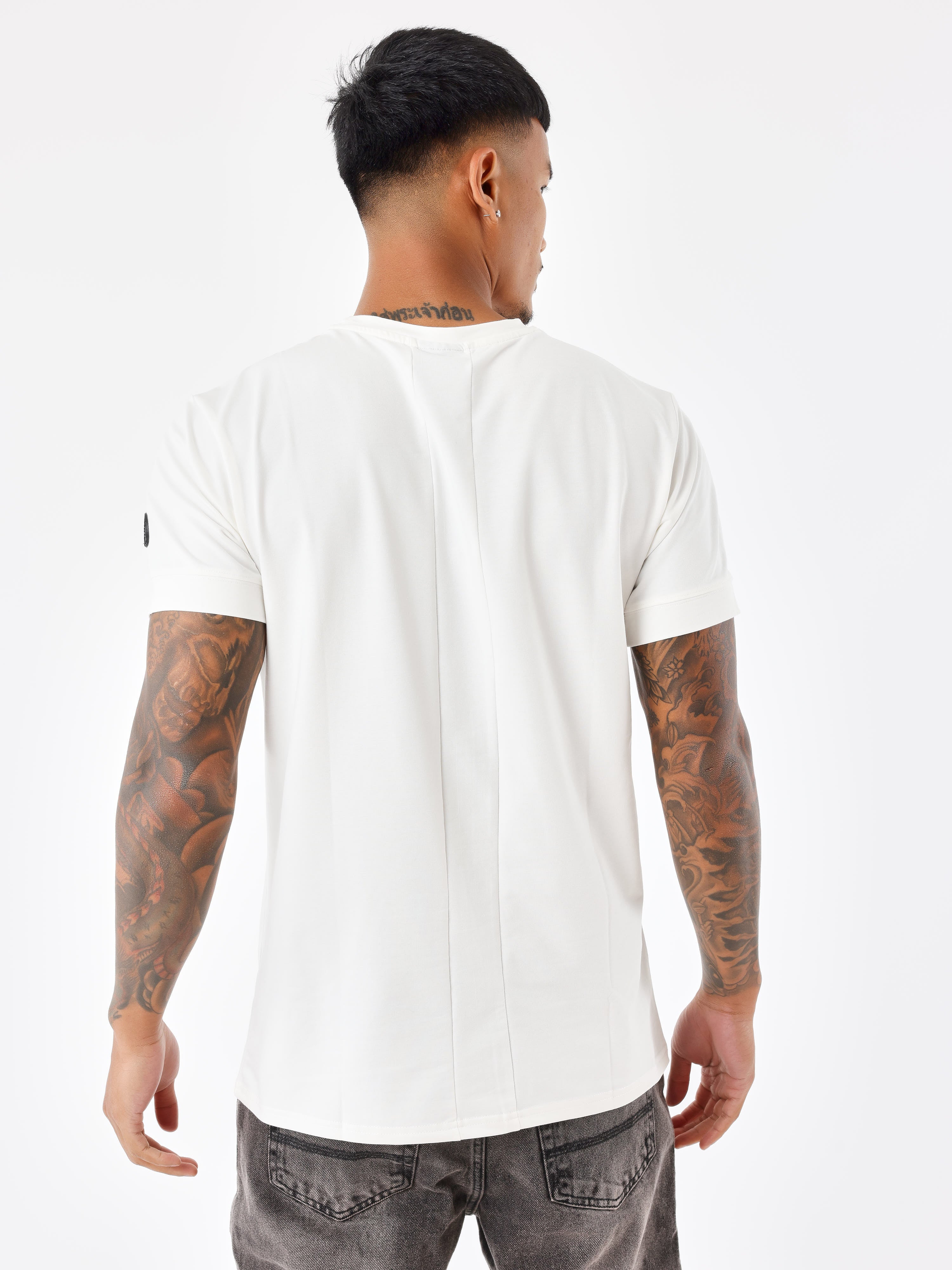 T-shirt style techwear-2