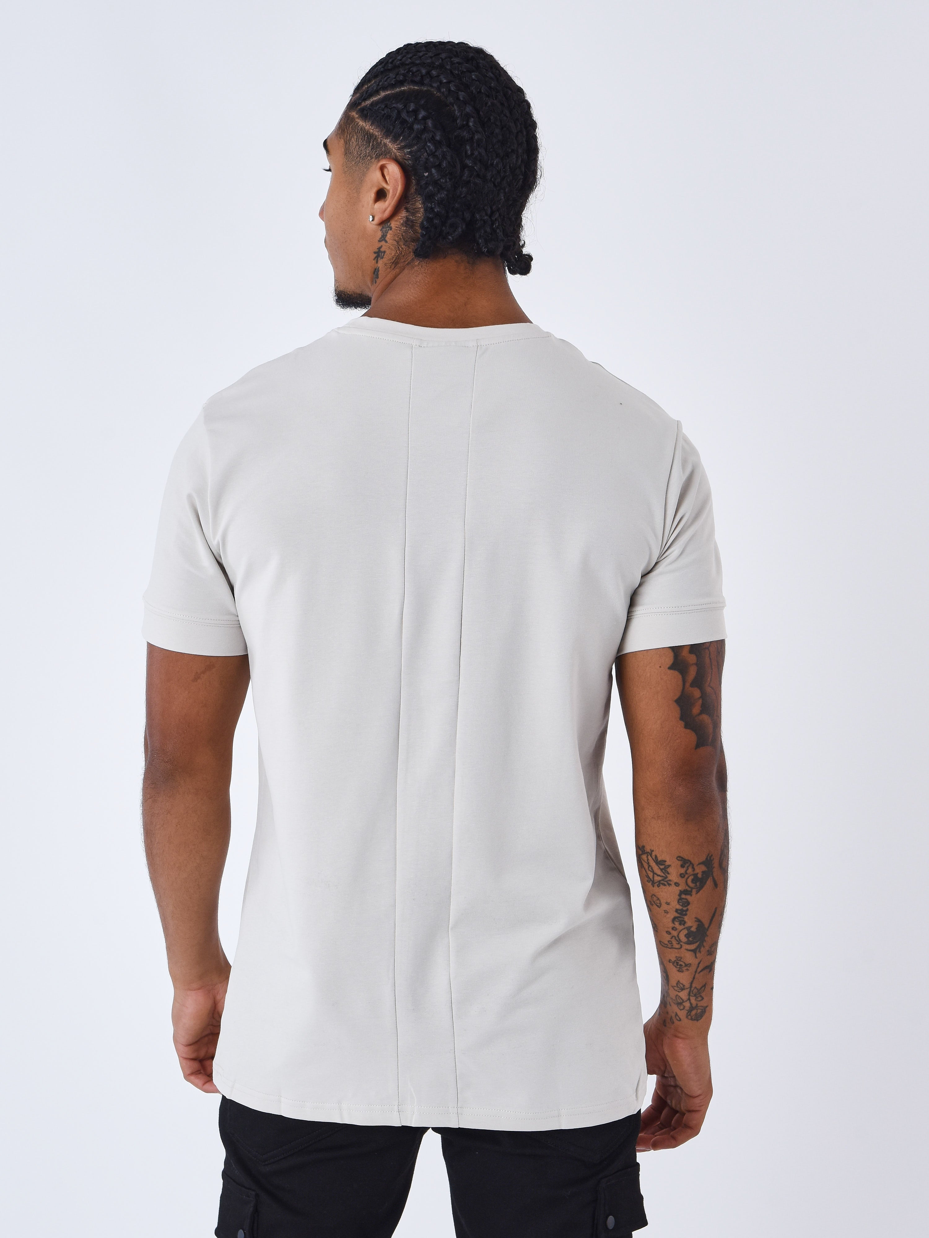 T-shirt style techwear-2
