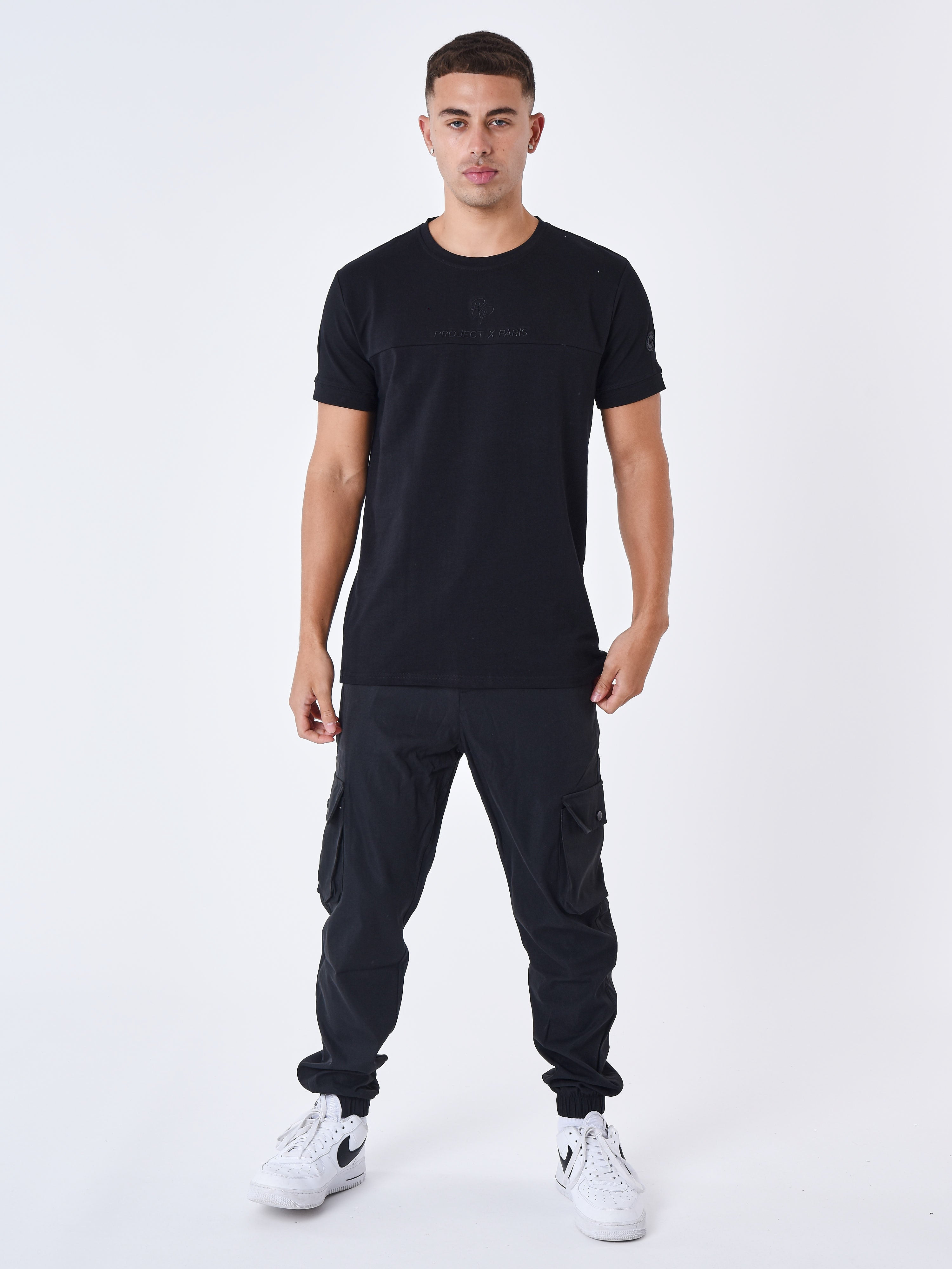 T-shirt style techwear-3