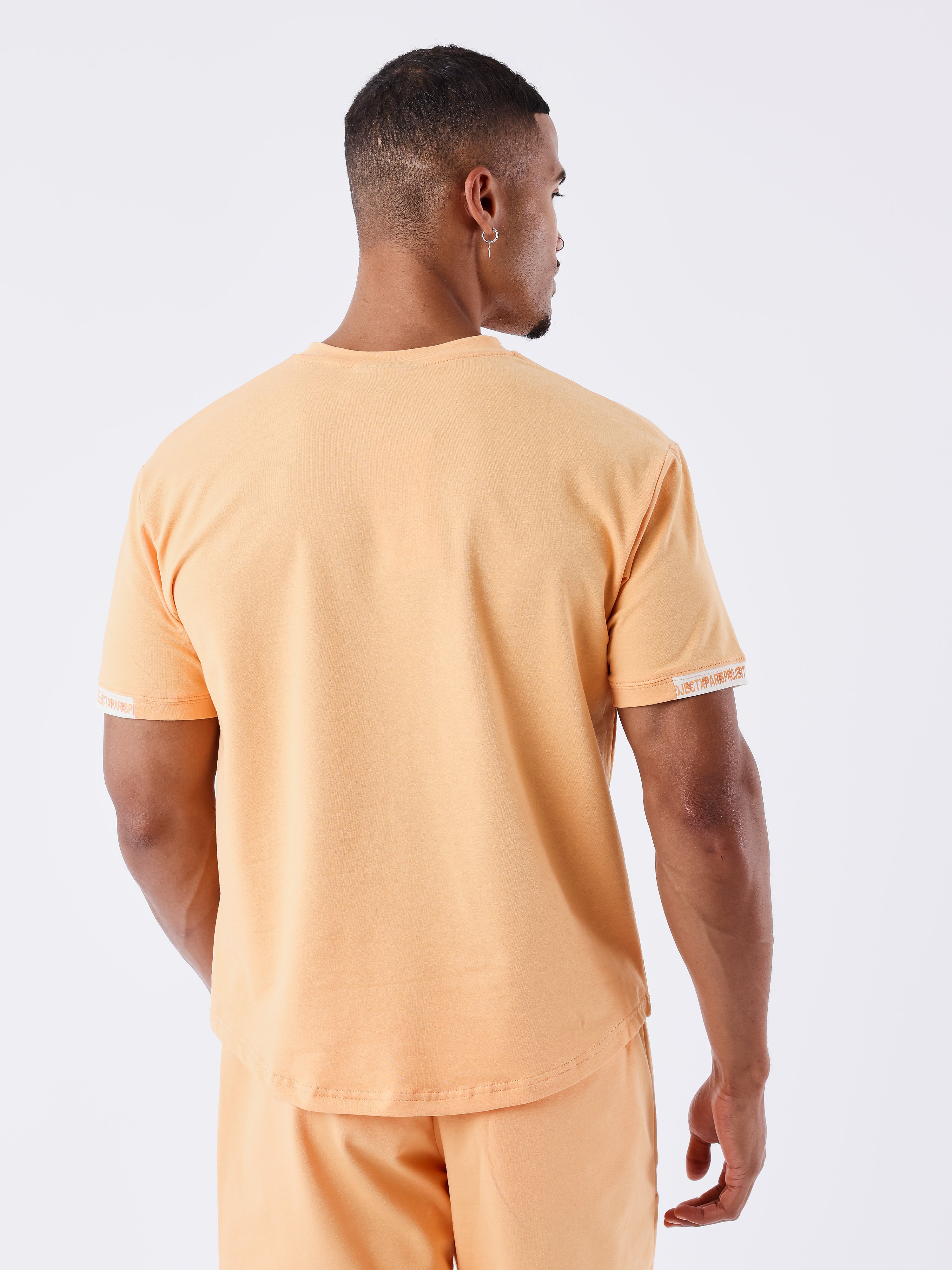 tee-shirt-uni-avec-bande-logo-apricot-cream
